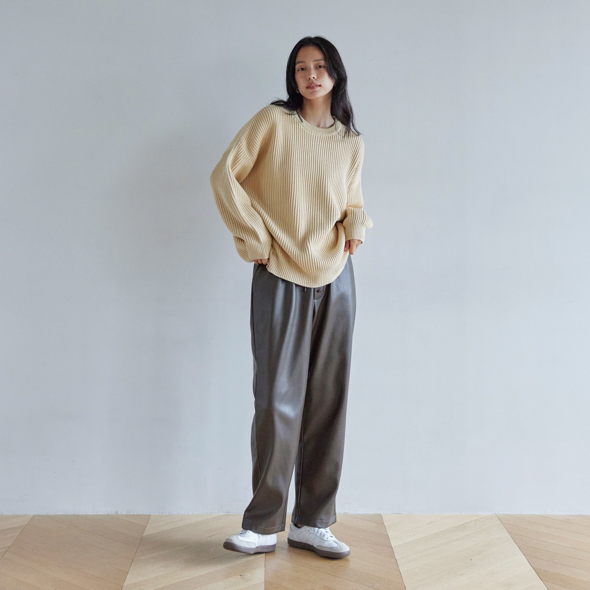 Soft Stretch ECO Leather Gathered Pants