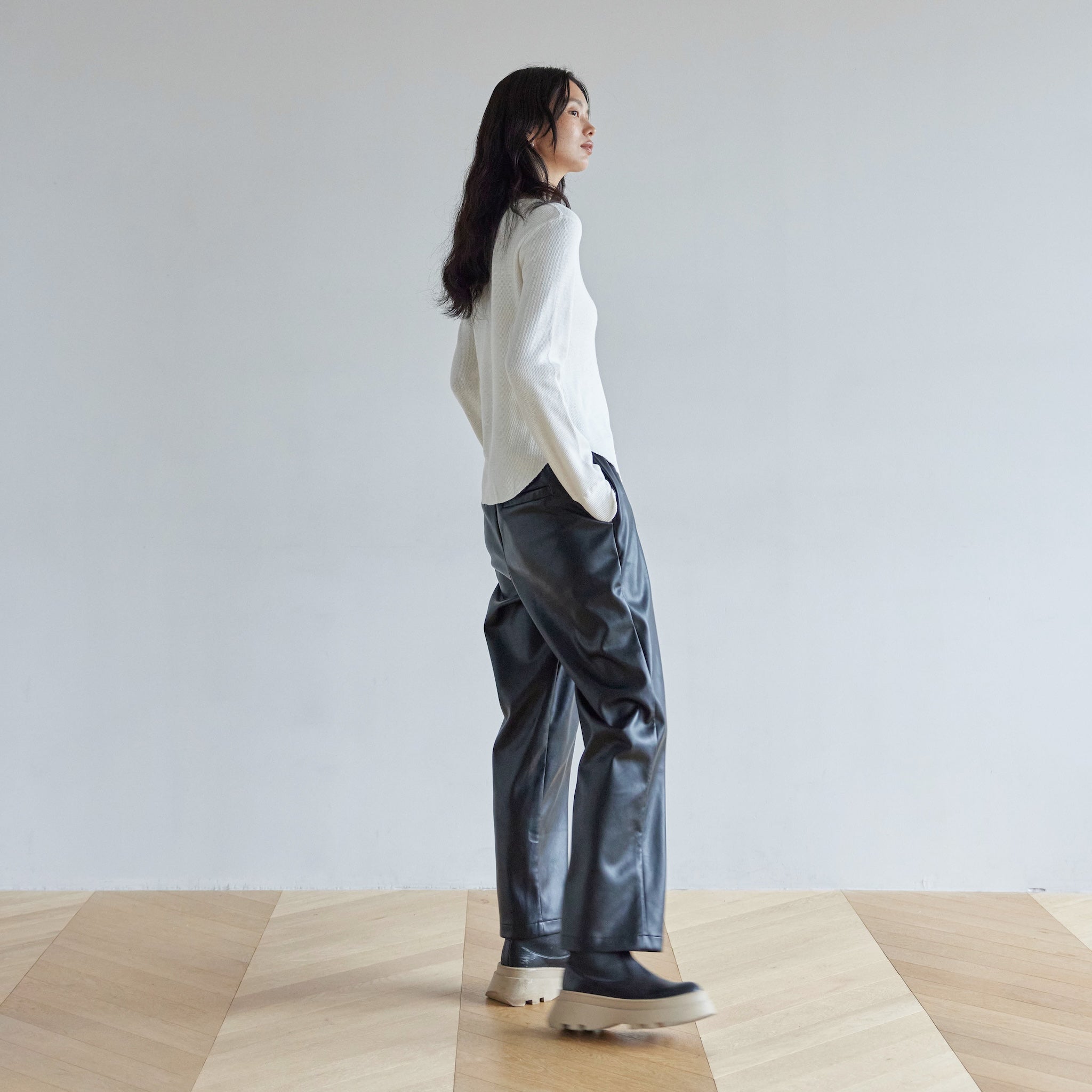 Soft Stretch ECO Leather Gathered Pants