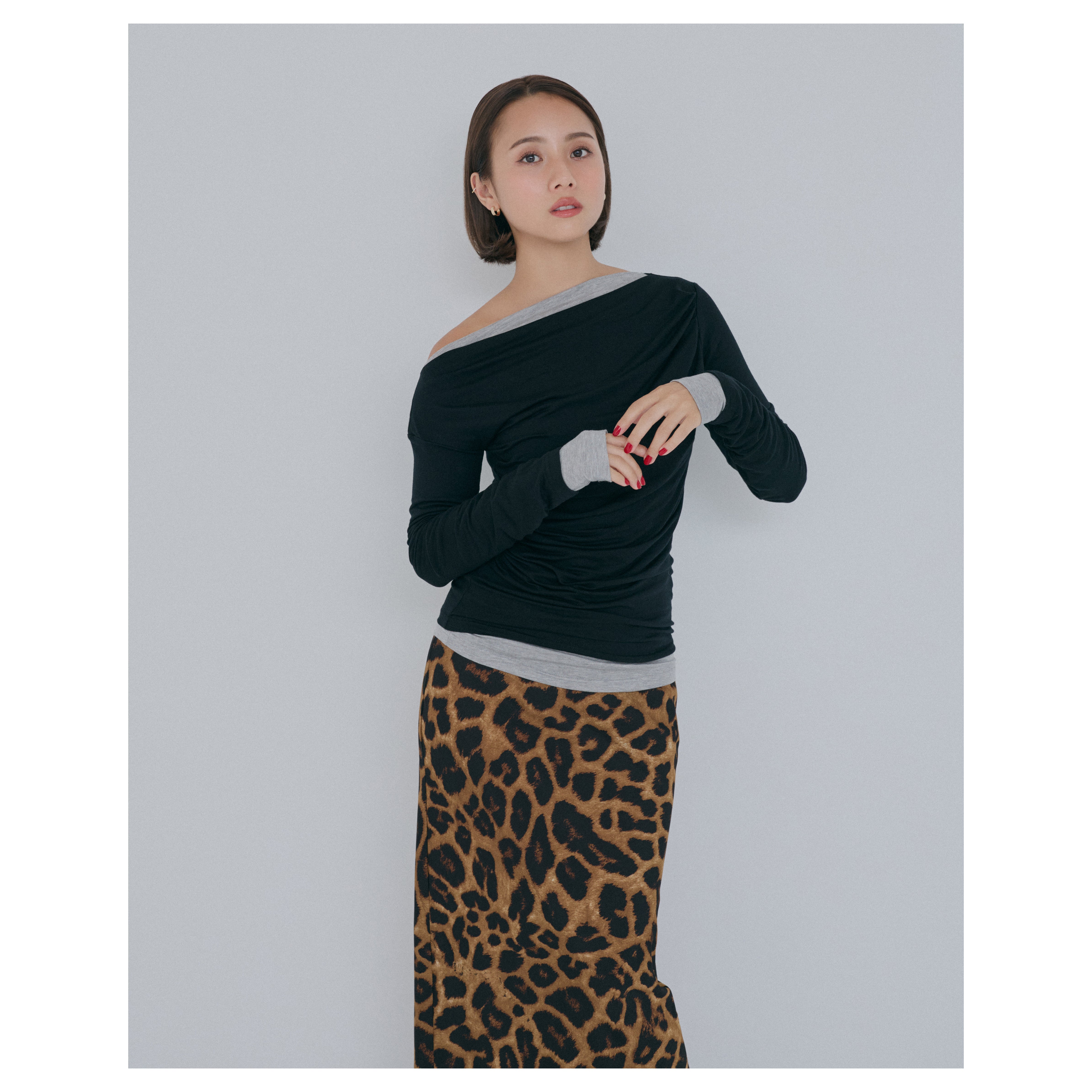 collab 2piece layered tops