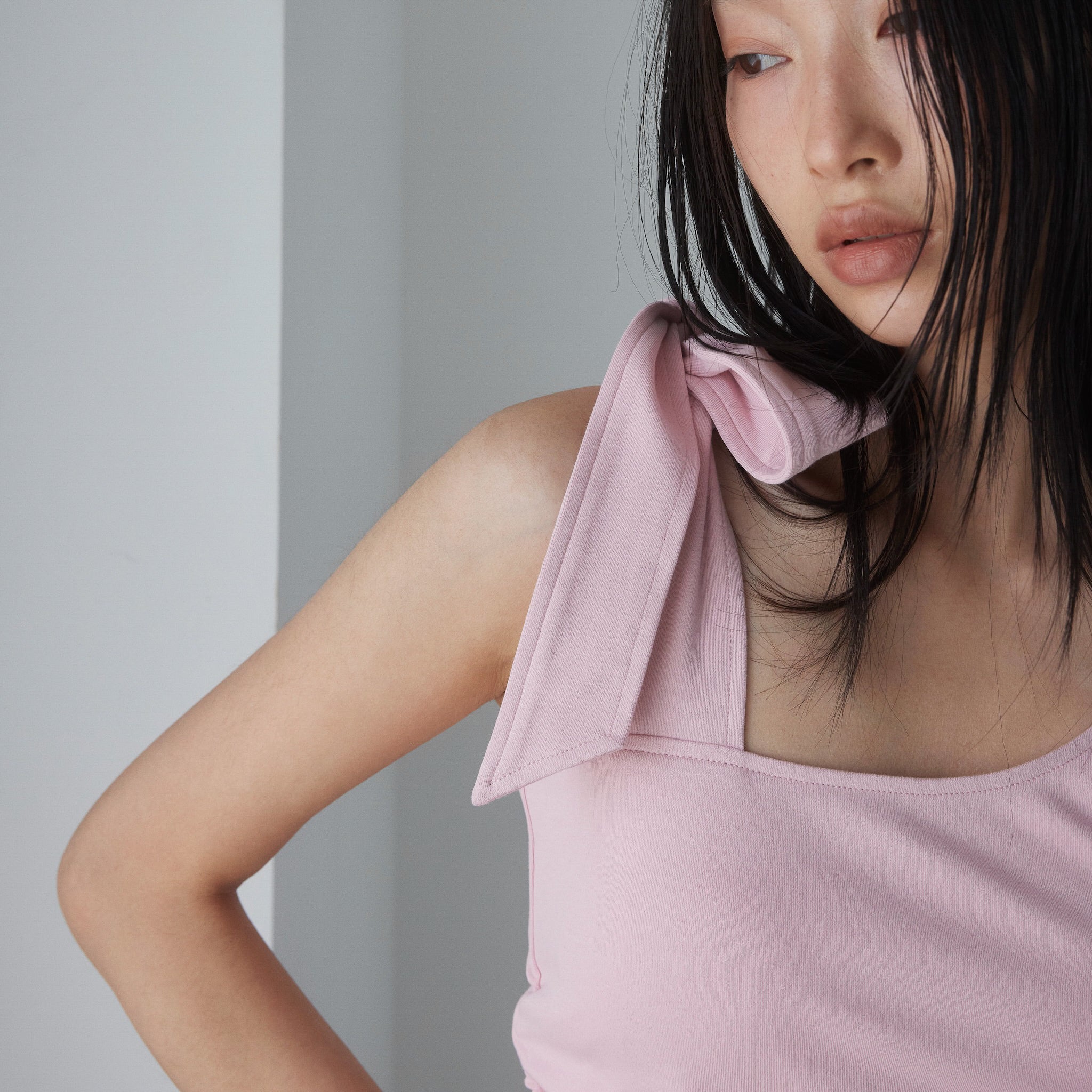 Padded Mofty Asymmetric Top