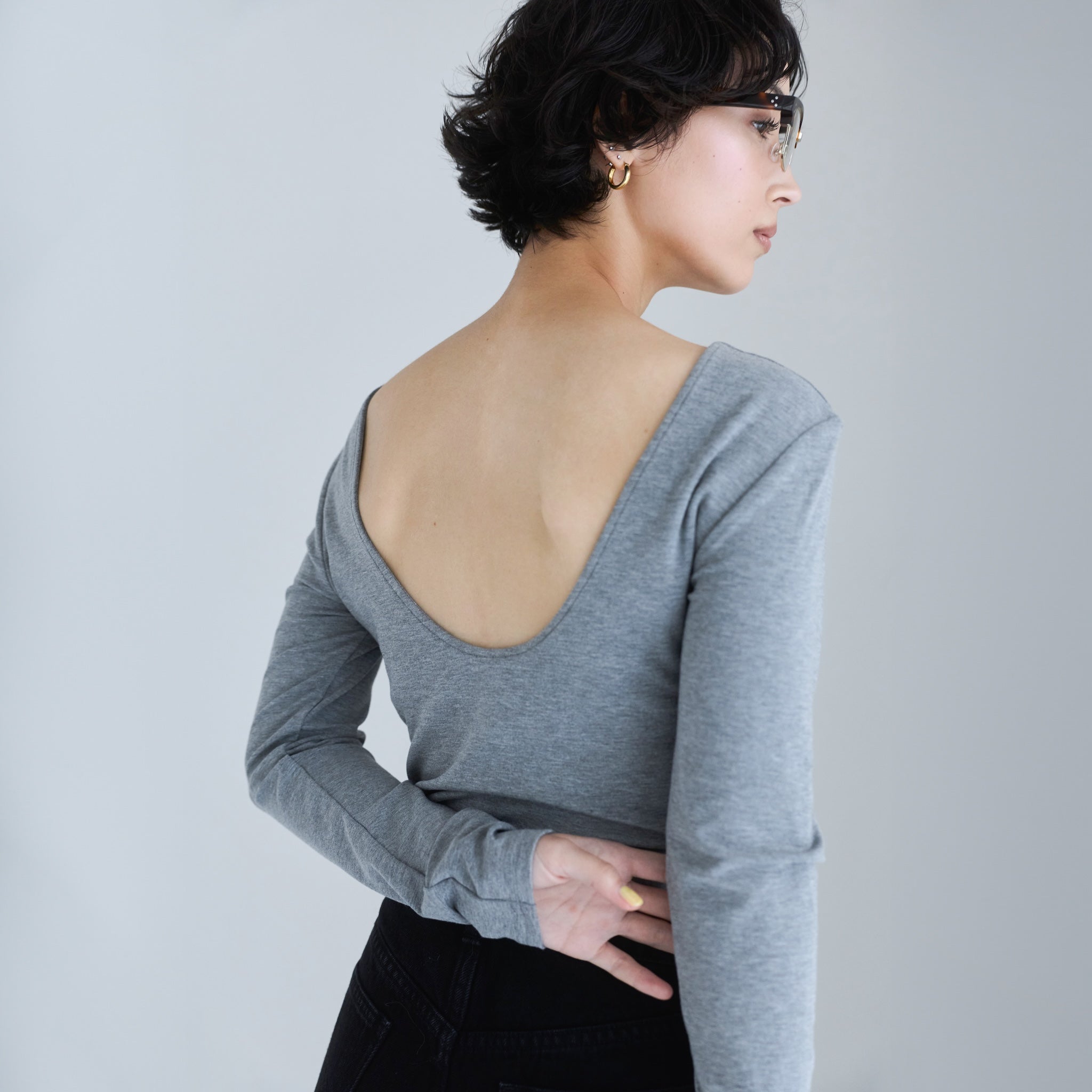 Fit Pad Marshmallow Back Open Long Sleeve