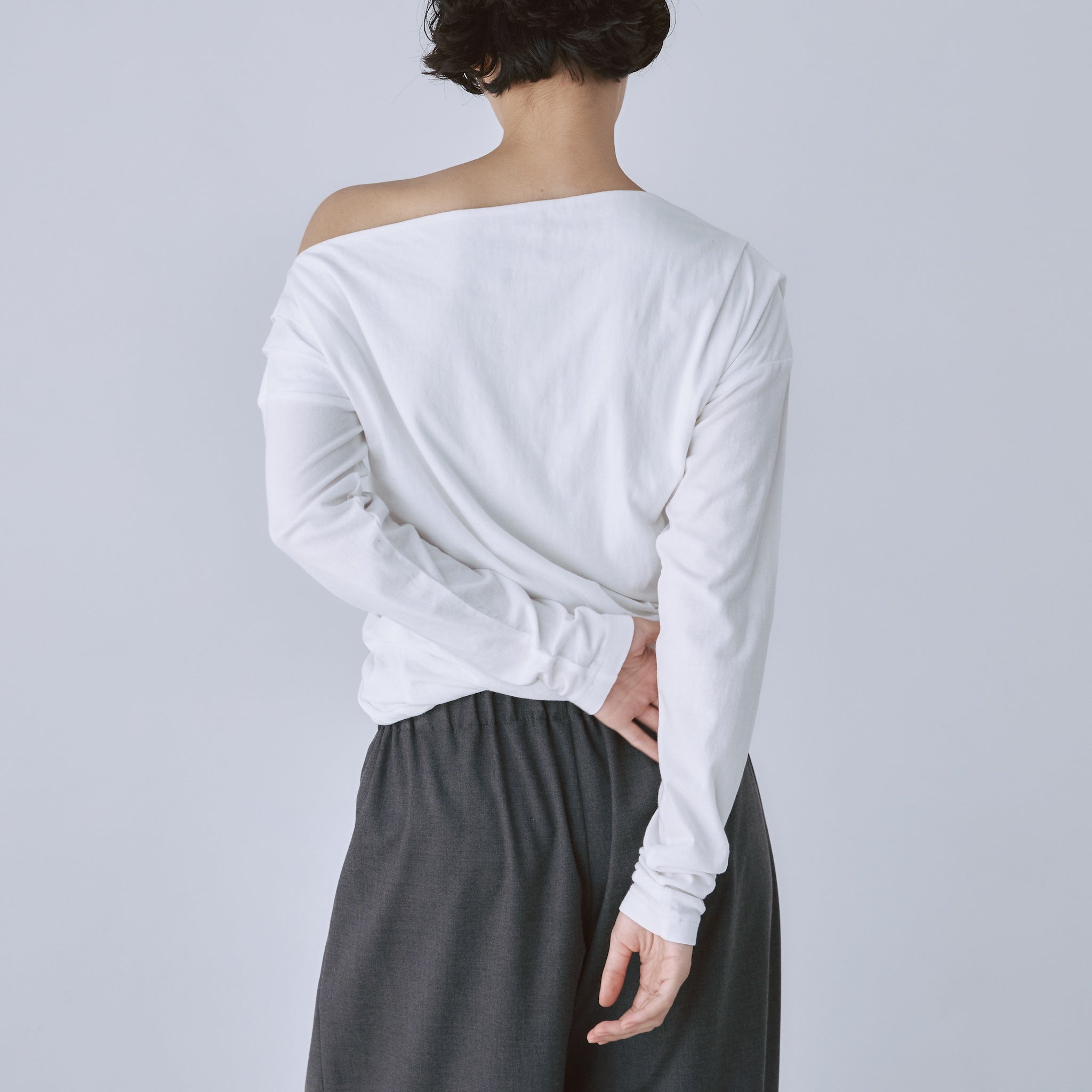 スクイーズAsymmetryロングスリーブ