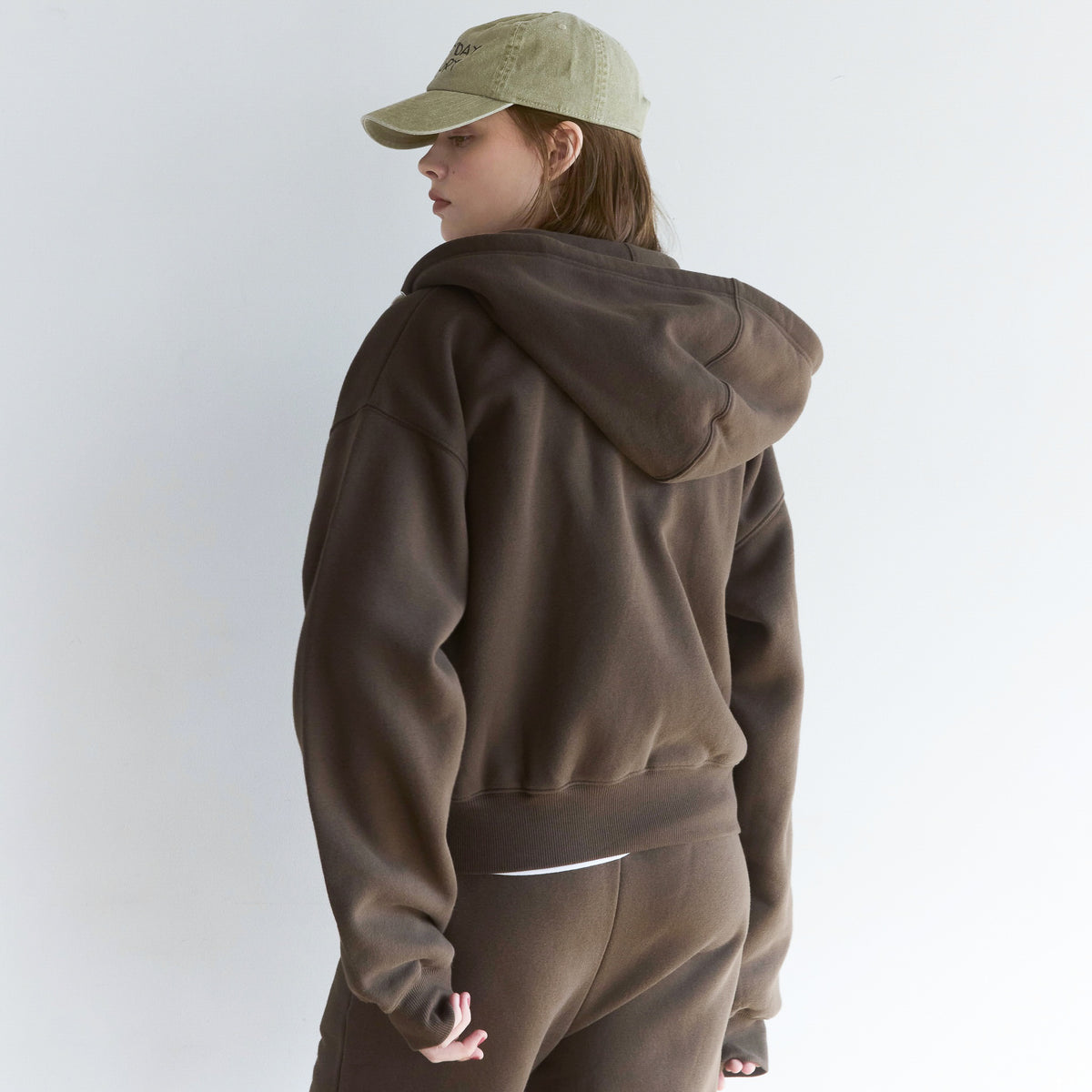 Volume Sweat Zipフーディー