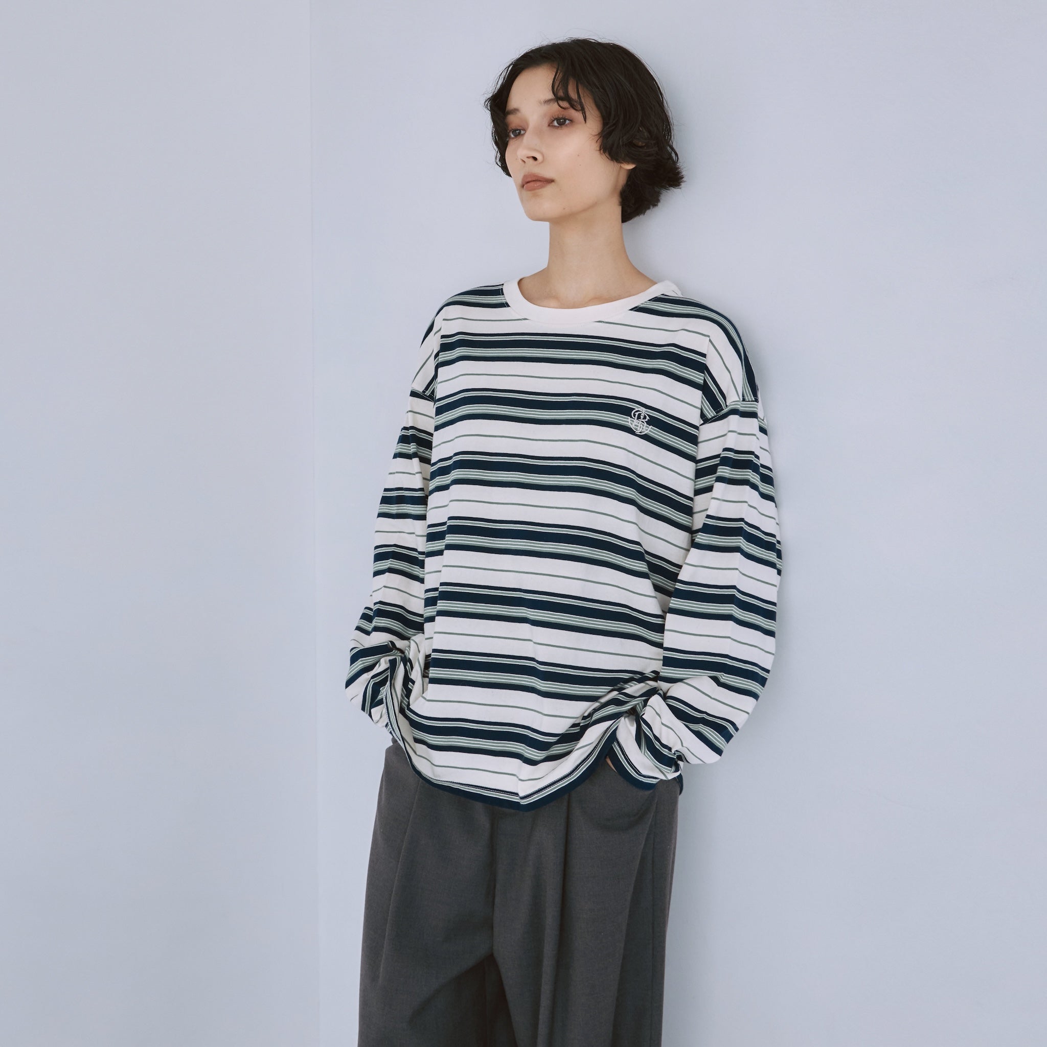 LogoマルチボーダールーズロンT