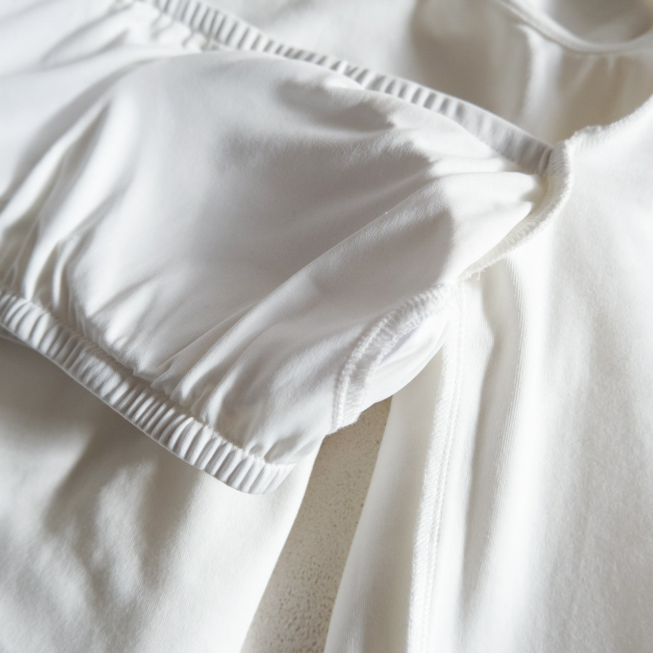 パッドin Mofty Curveトップス