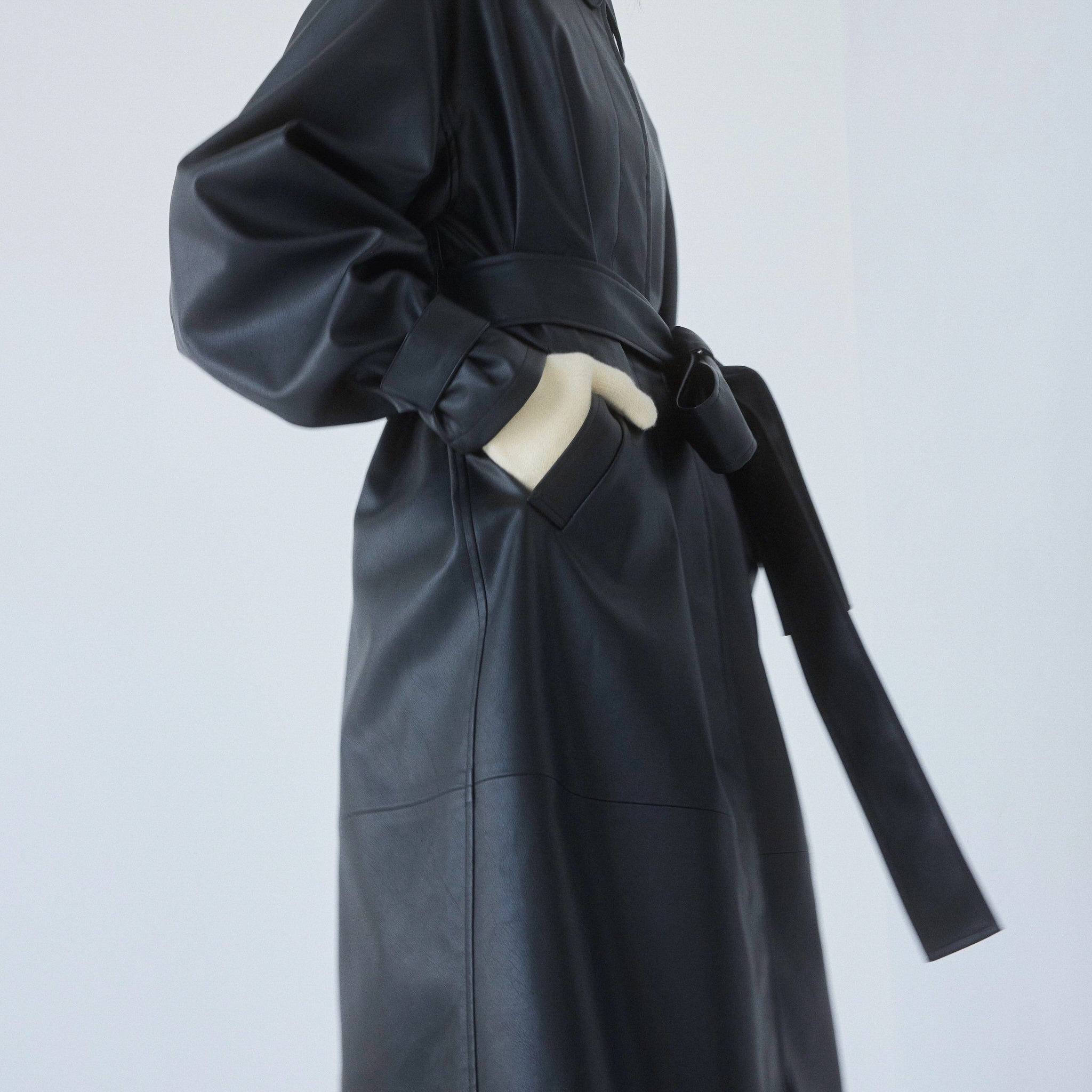 ECOレザーガウンロングコート