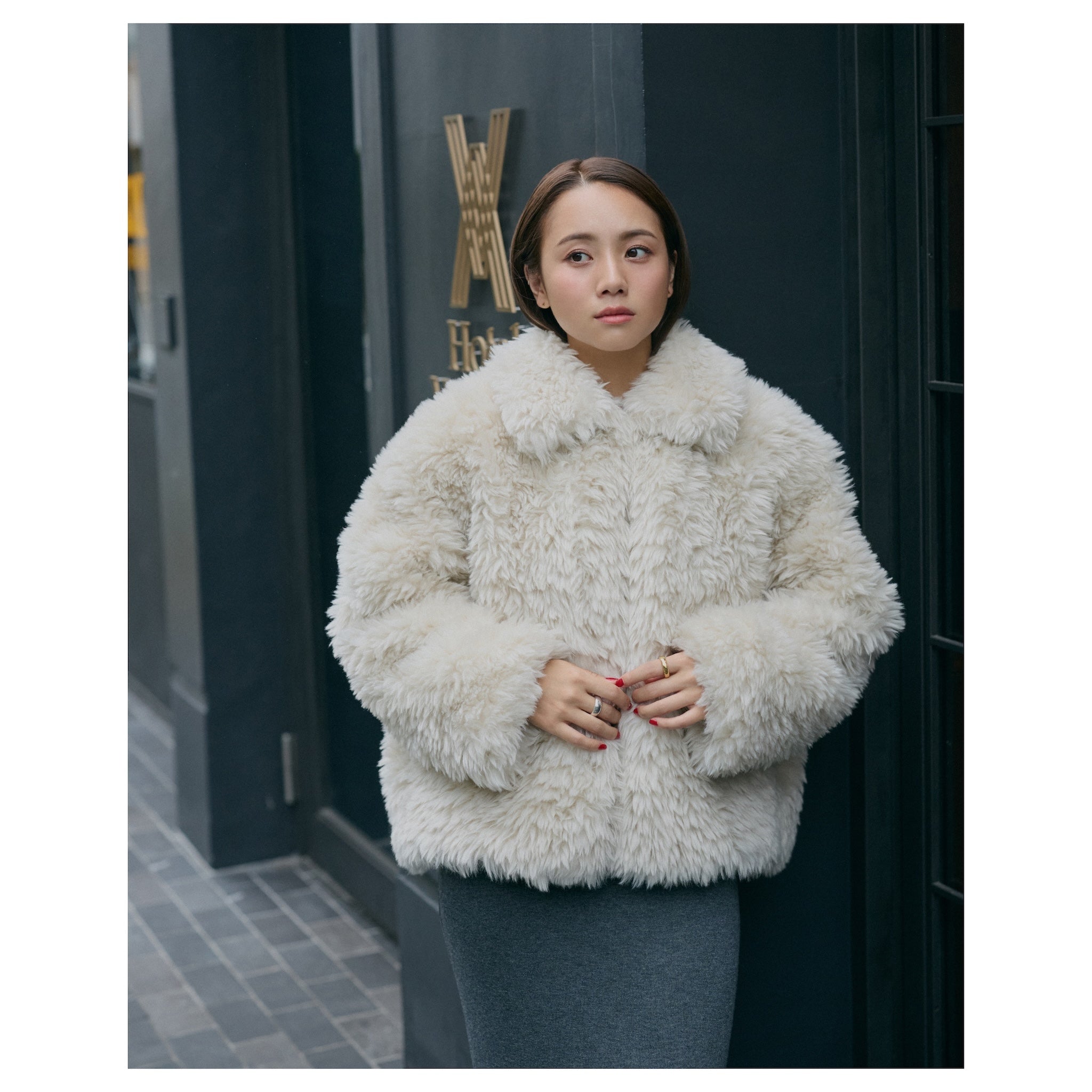 fur coat with collar and chibi collar