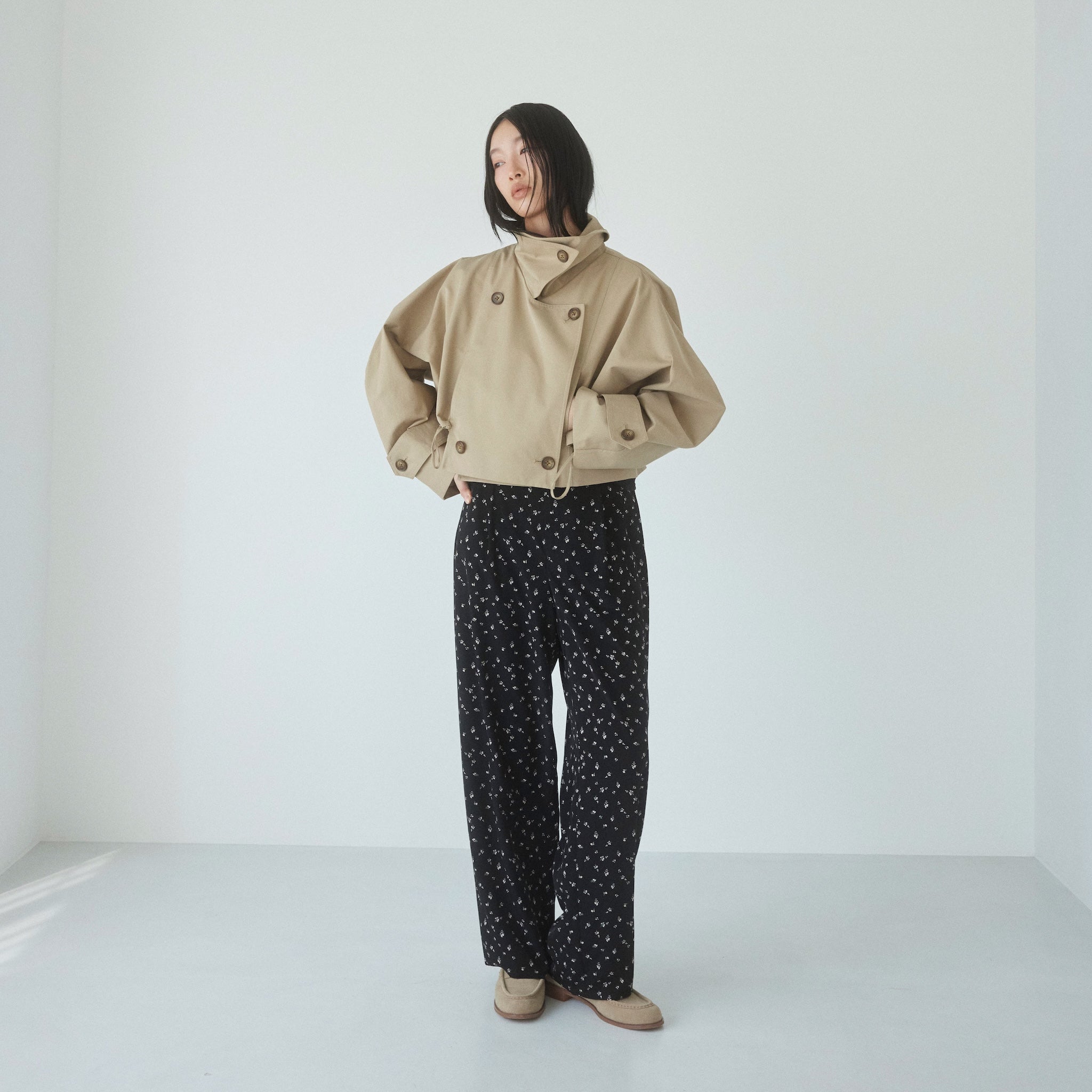 Multi collarショートトレンチコート