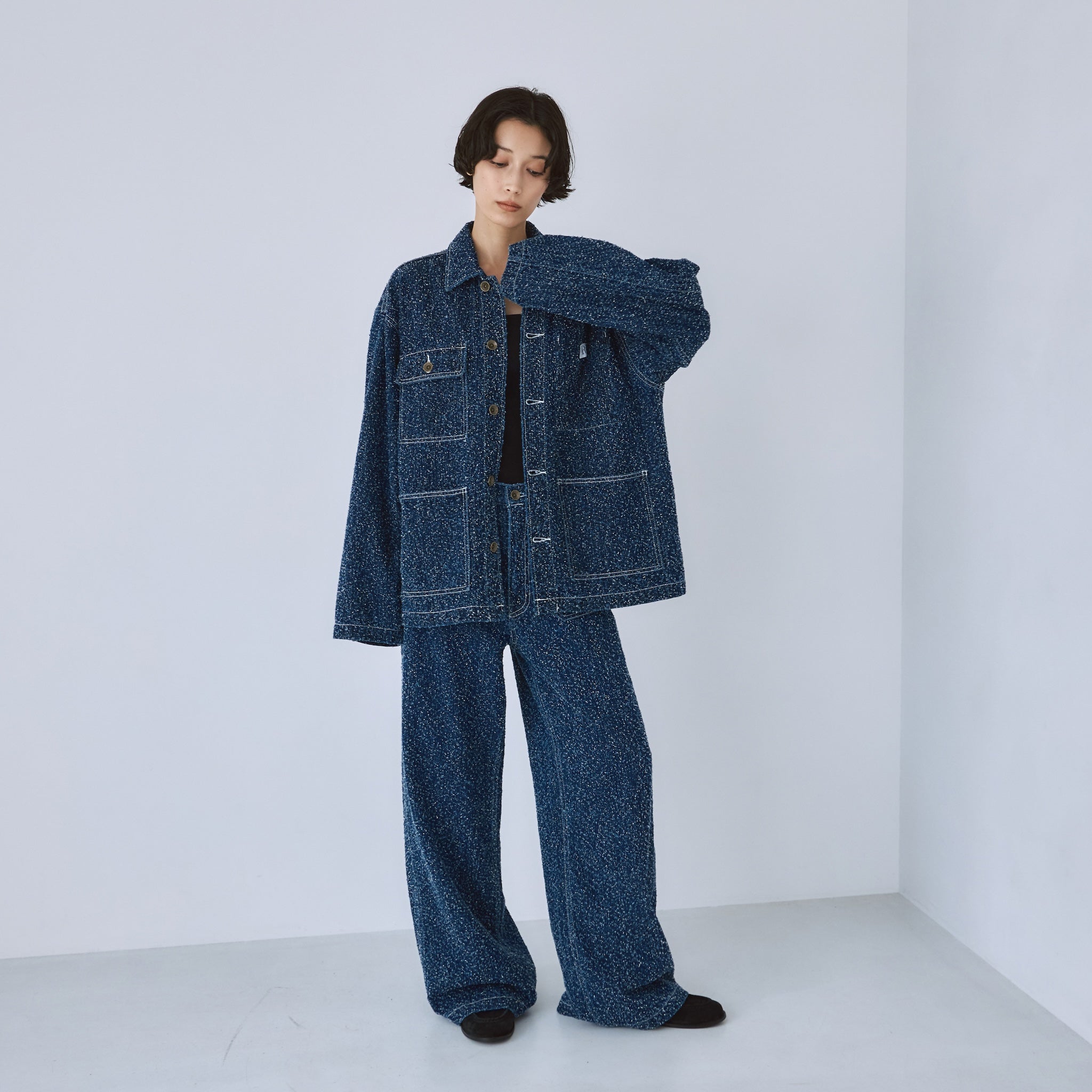 Needle punch materialカバーオール