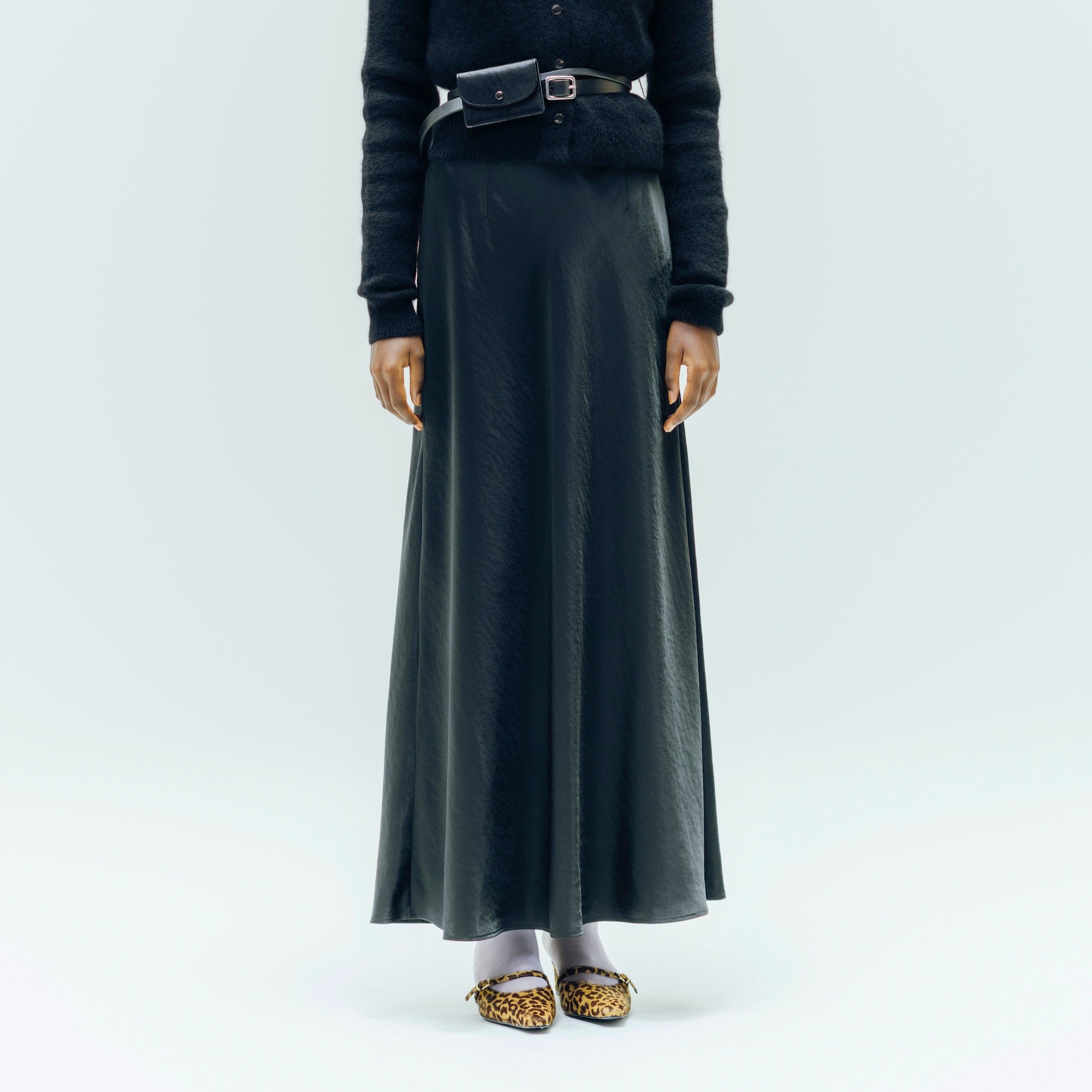 Glossy satin flared skirt