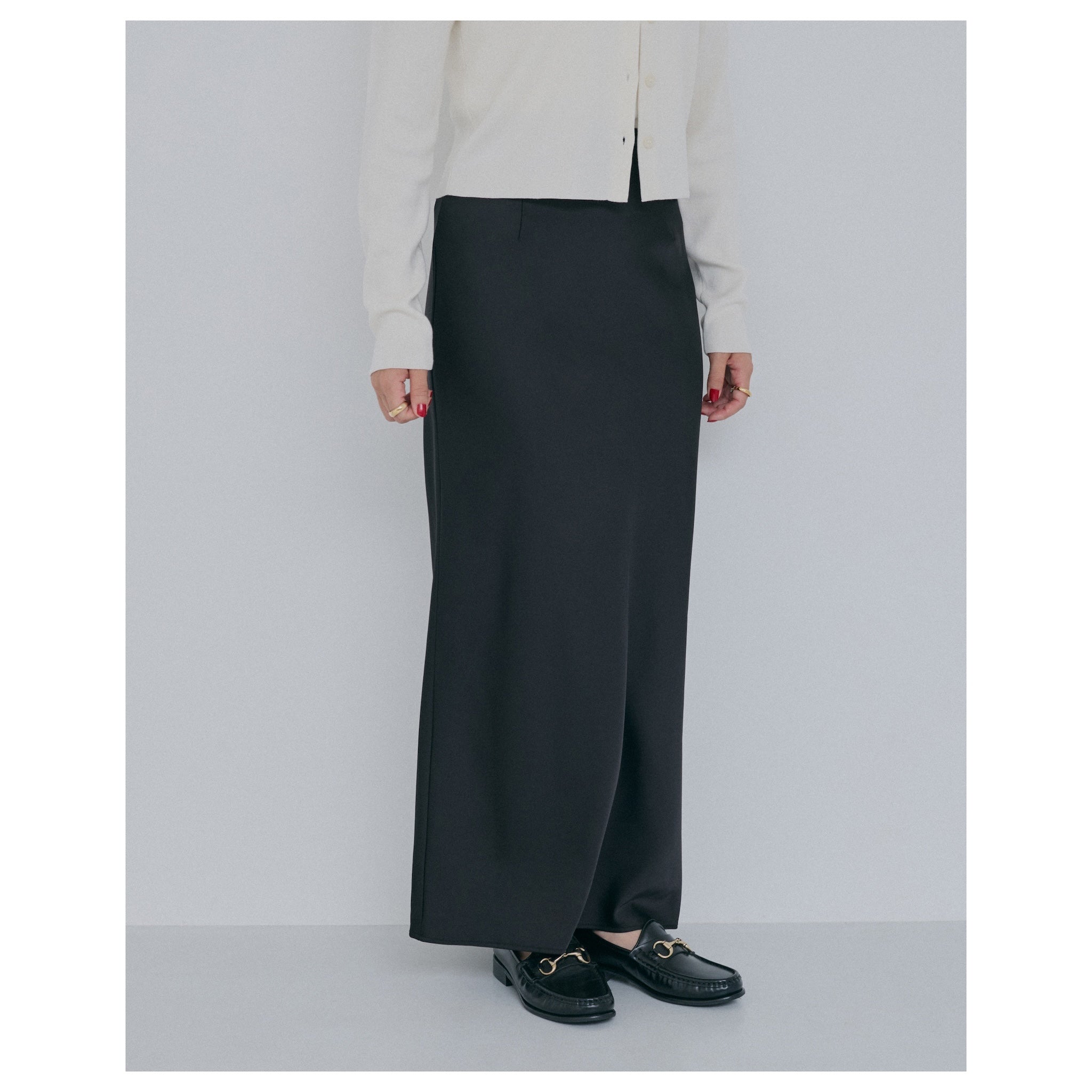 collab satin straight skirt