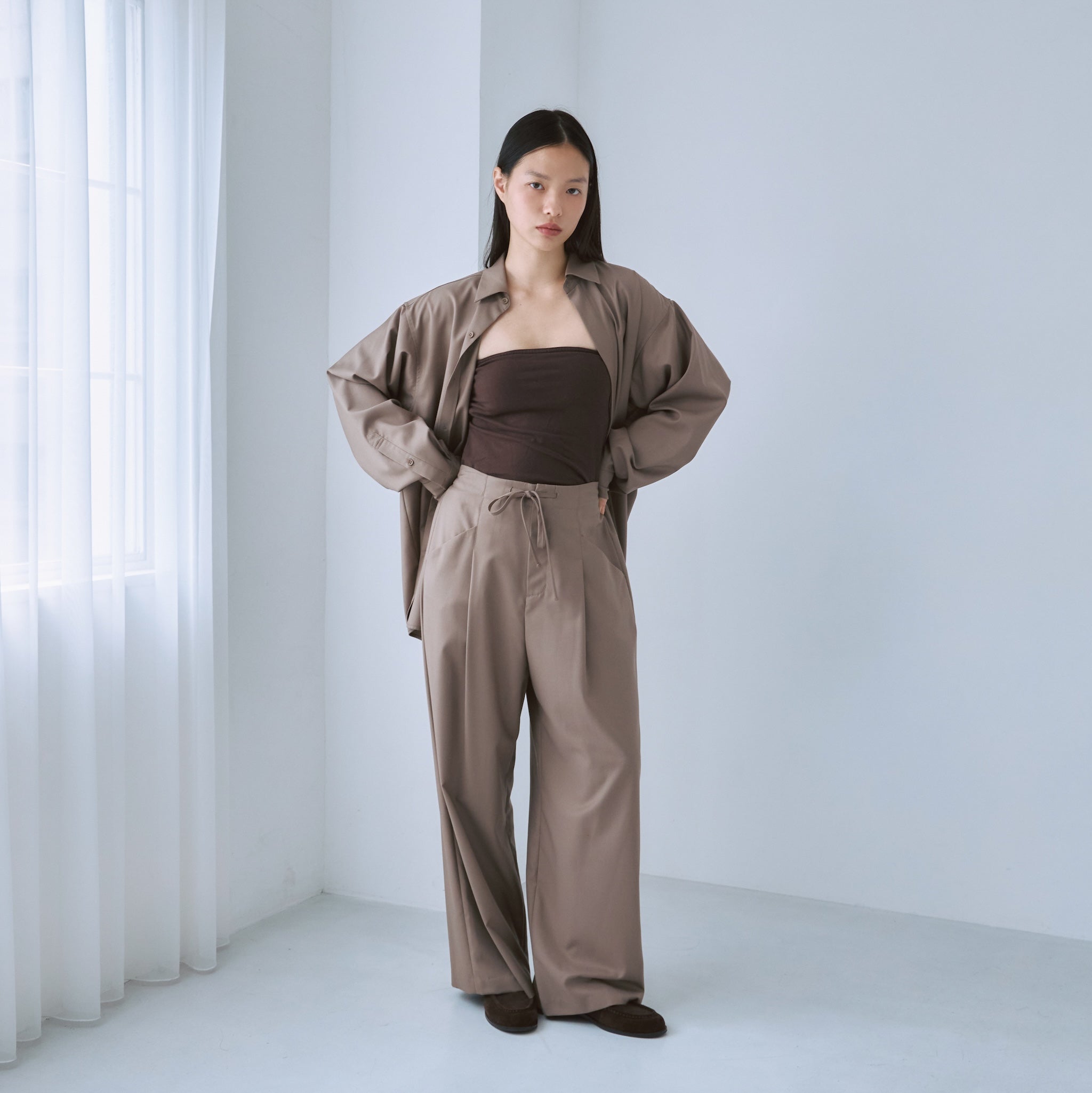 クリアーツイルwide waistスラックス