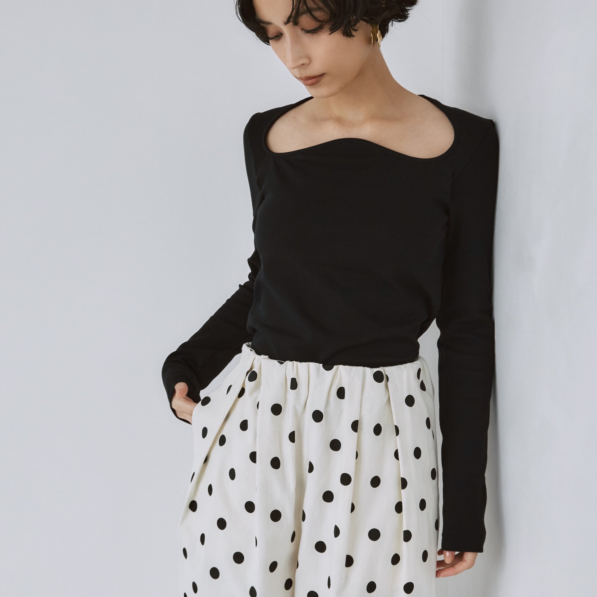 Brushed fabric gathered volume pants