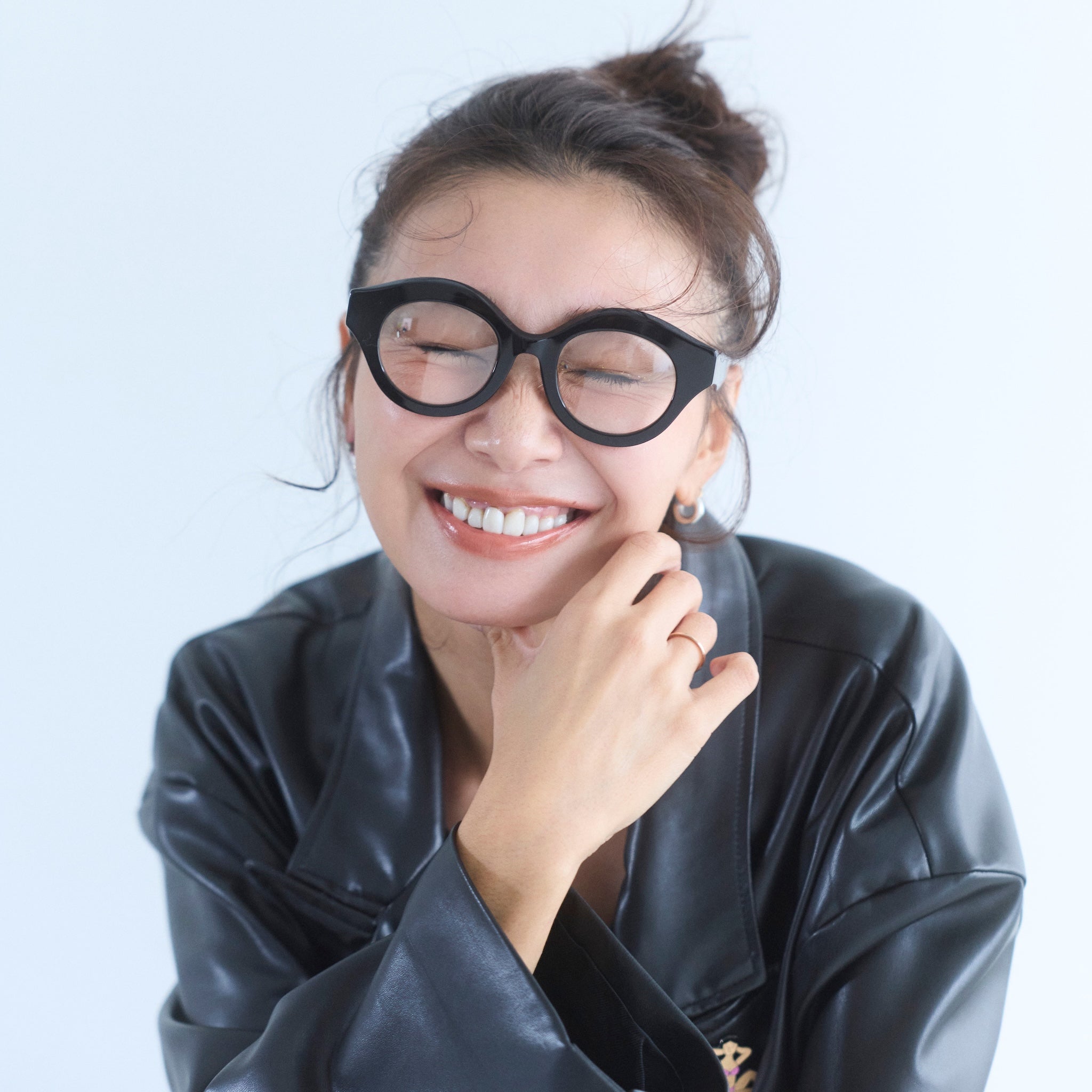 collab Bold Round Frame Glasses