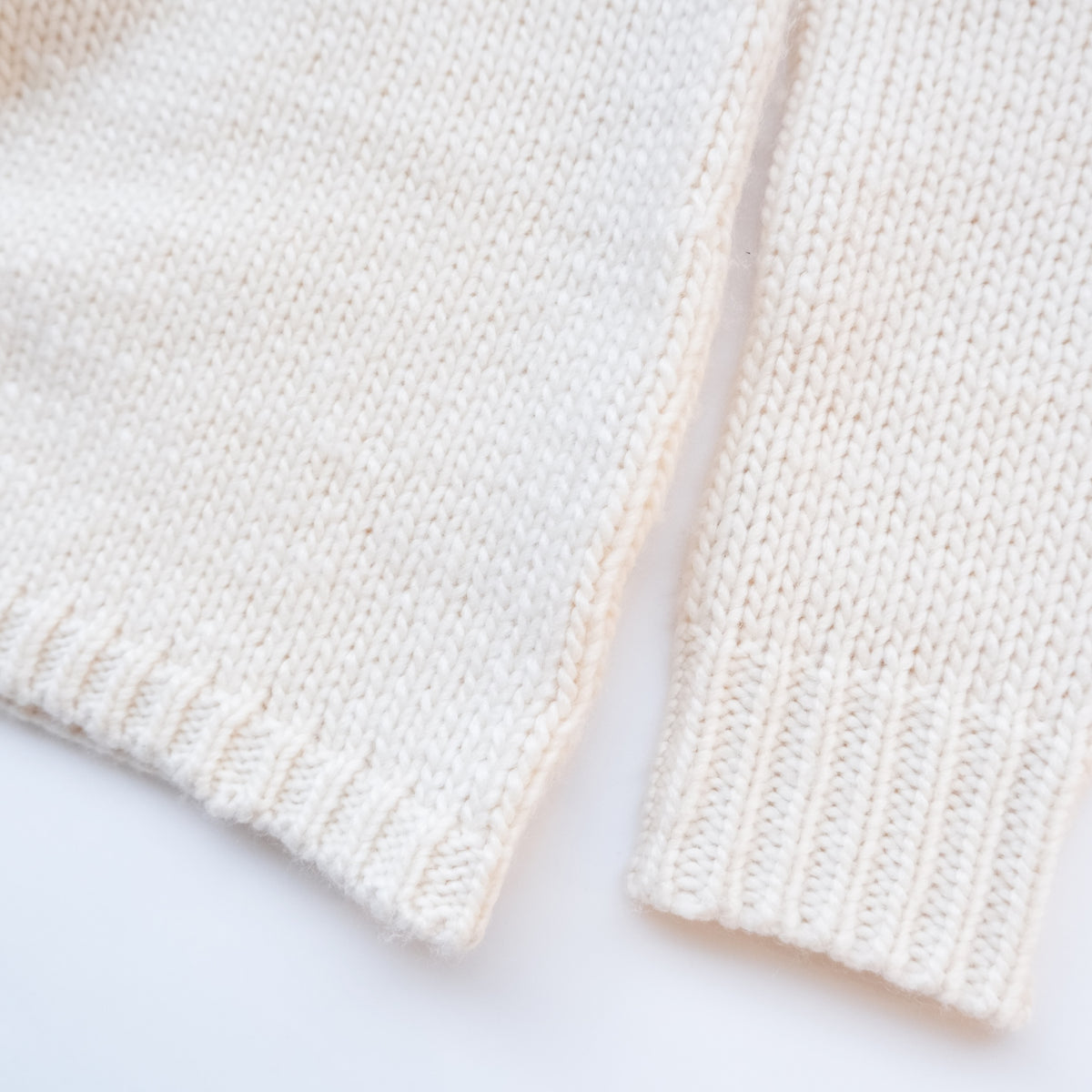 Roving Yarn Knit Tunic Top
