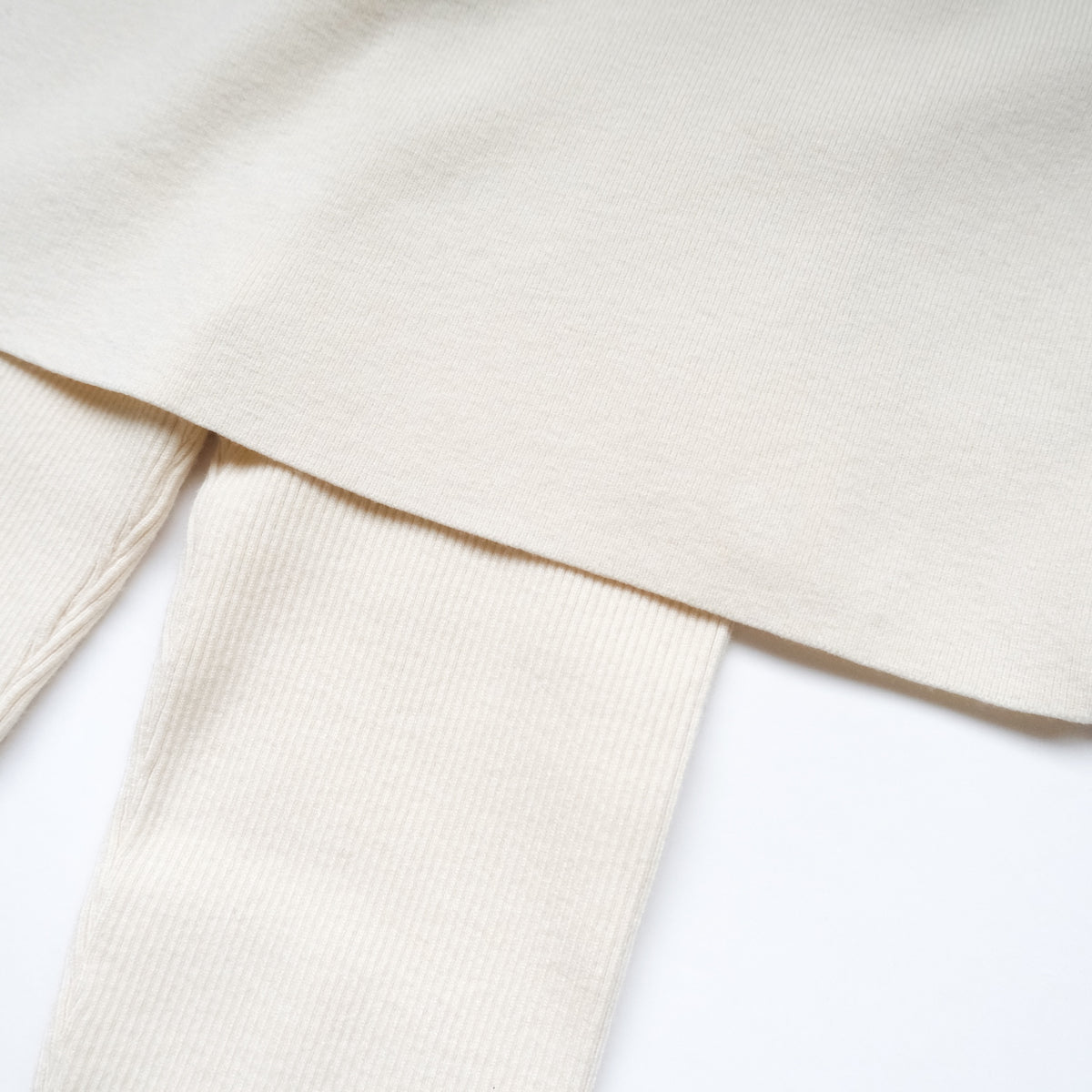Skirt with Ribbed Leggings