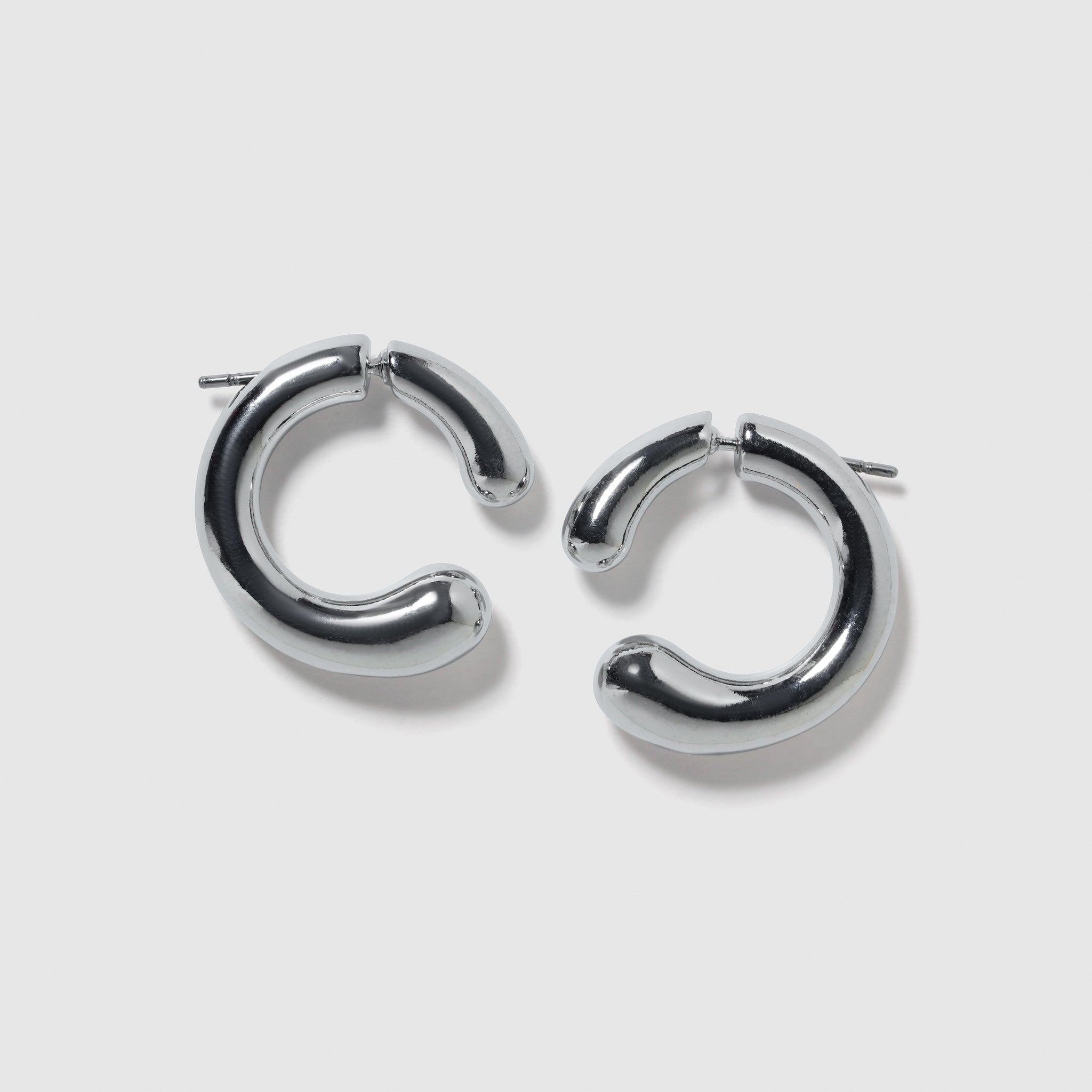 Curly Hoop Pierce