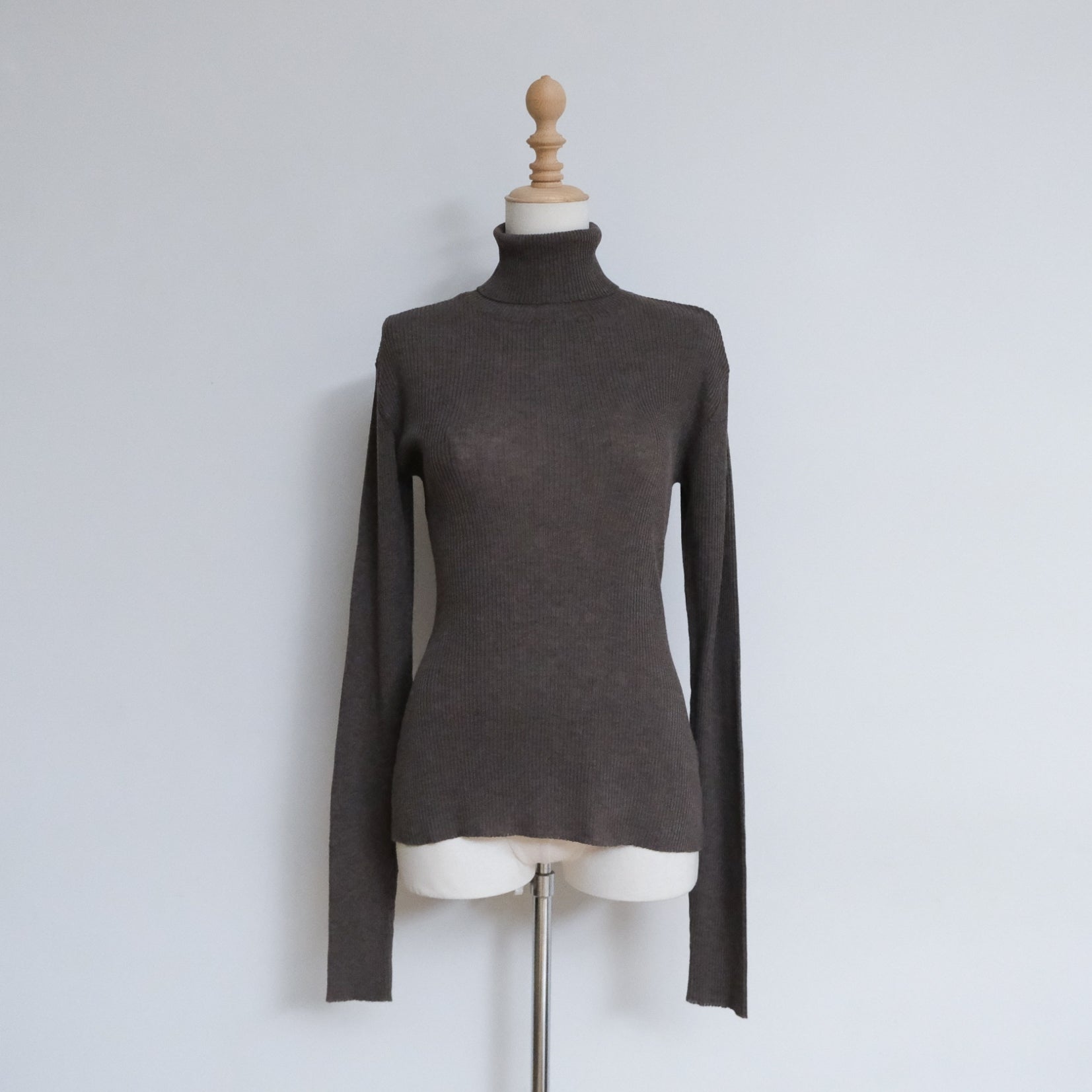 Sheer RIB Knitタートルトップス