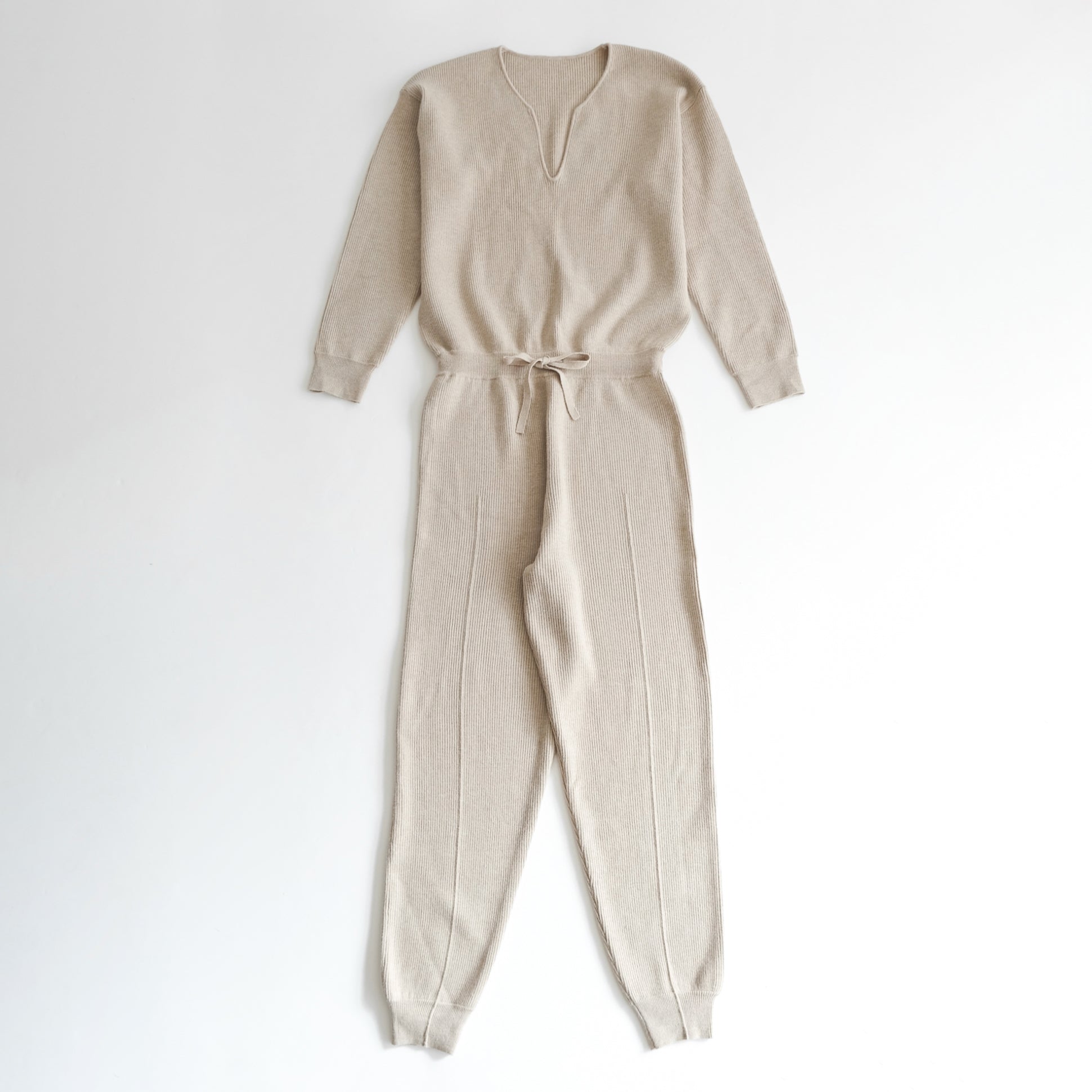 Key neck knit all-in-one