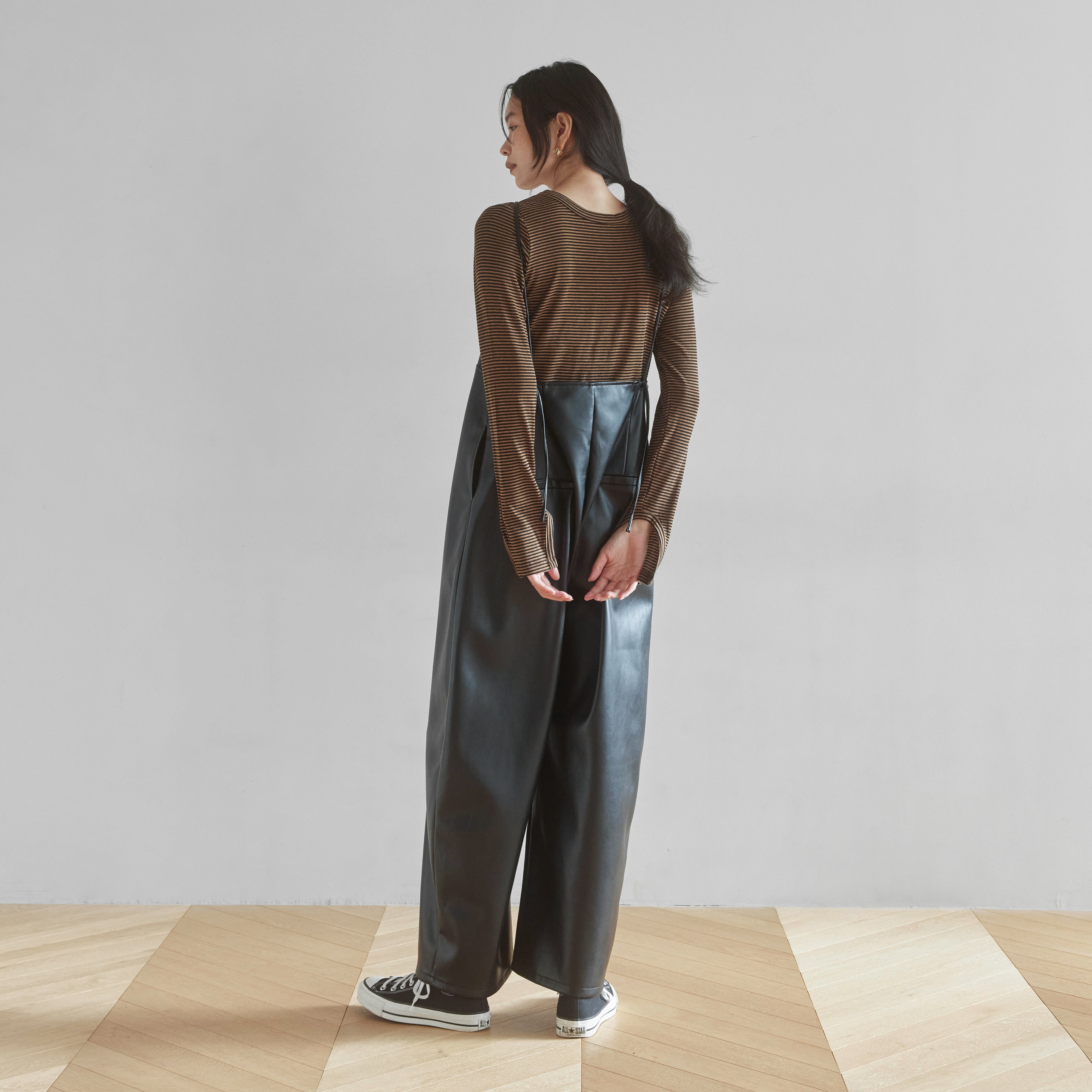 MATERIALバルーンロンパース