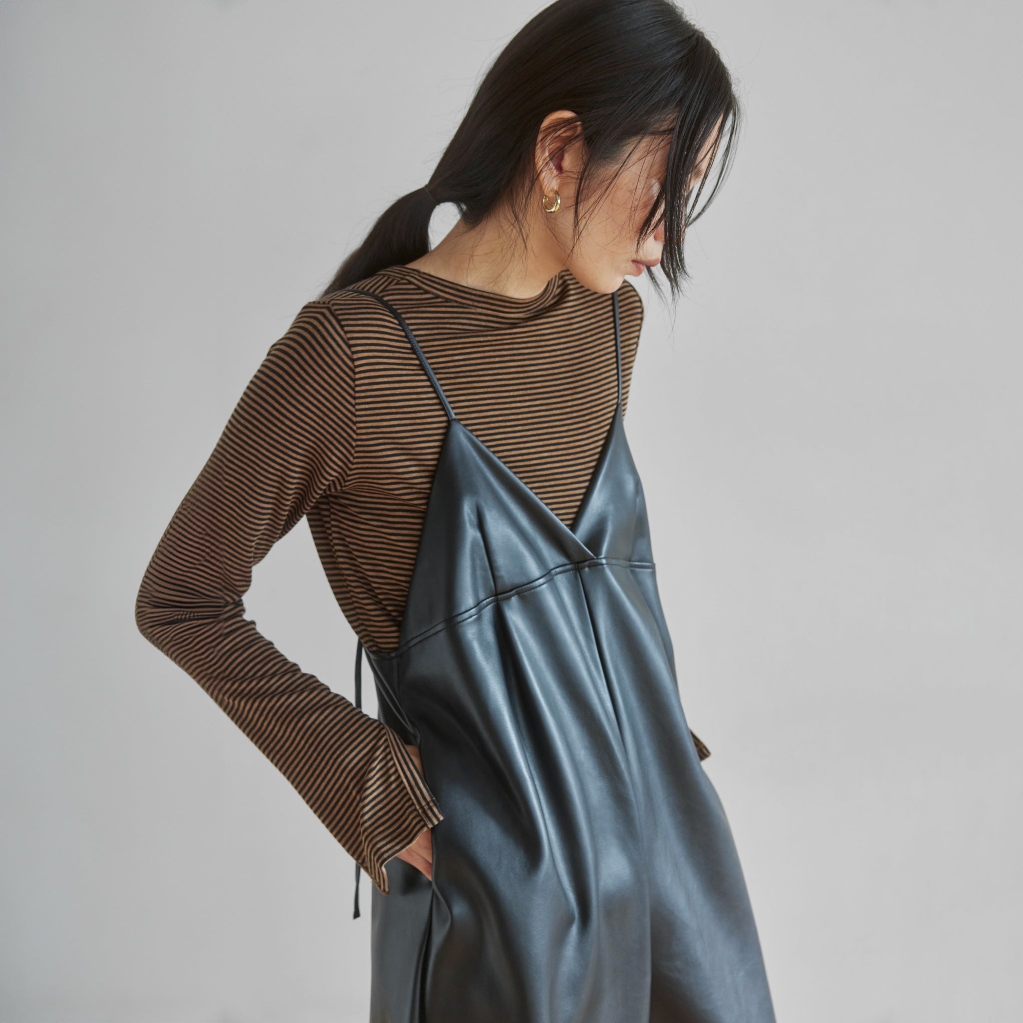 MATERIALバルーンロンパース