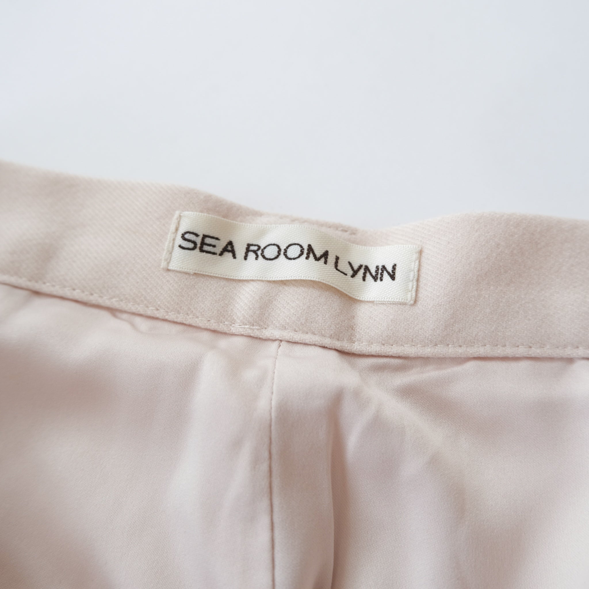 Low waistスラックスパンツ