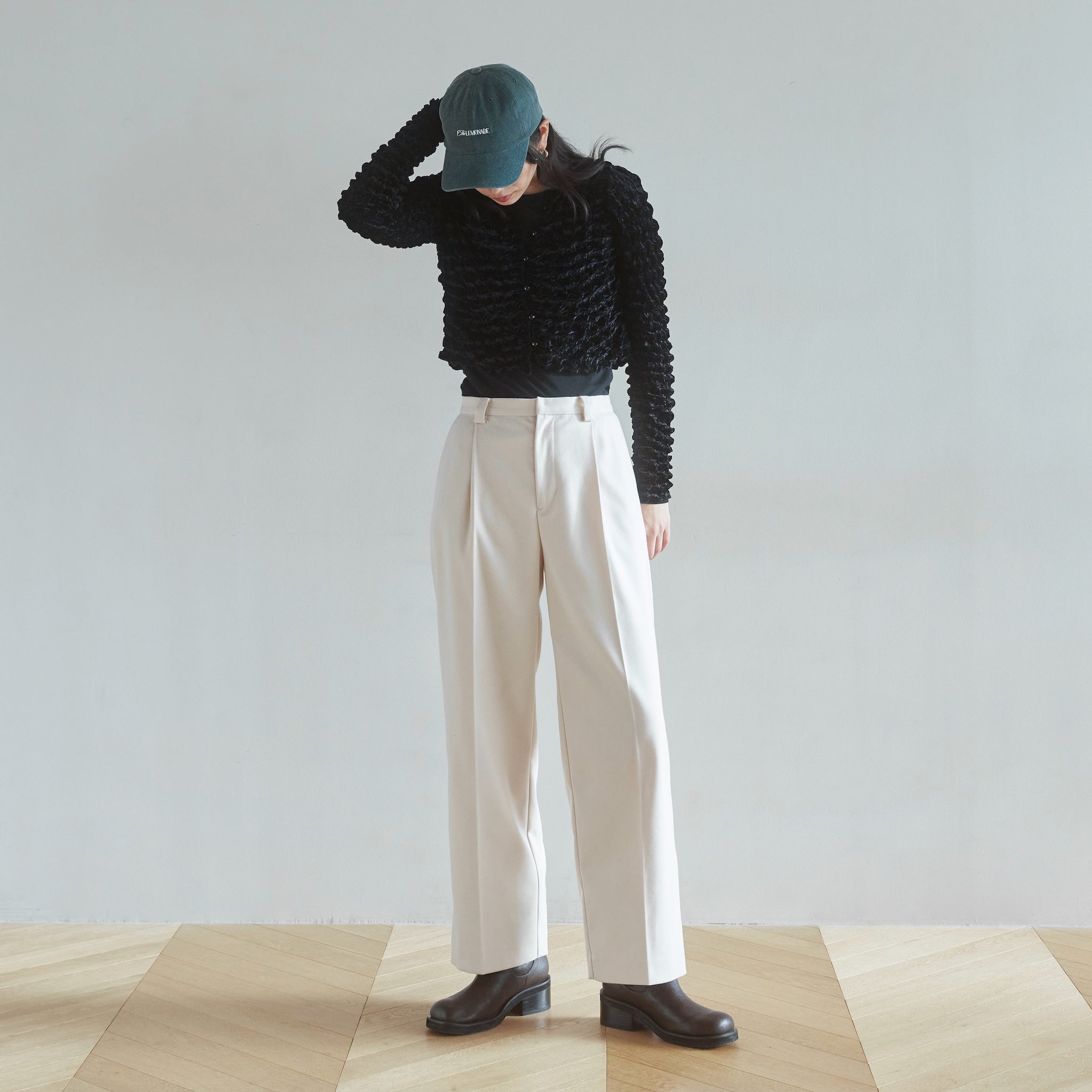 Low waistスラックスパンツ