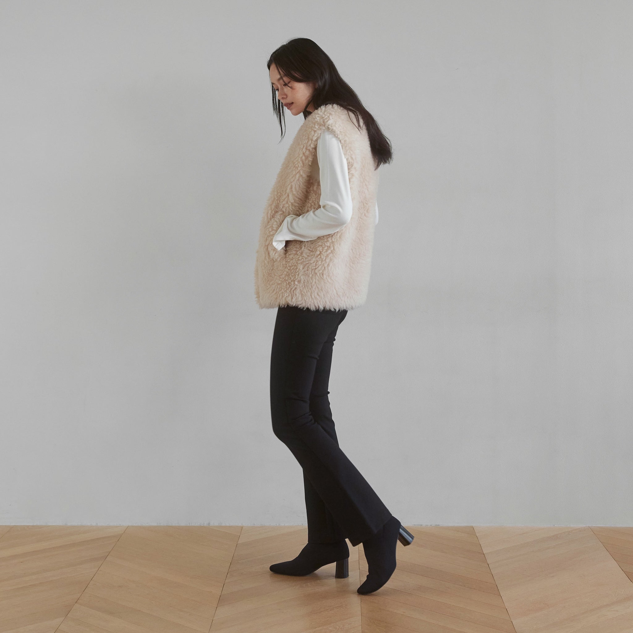 Brushed Slimストレッチフレアレギパン