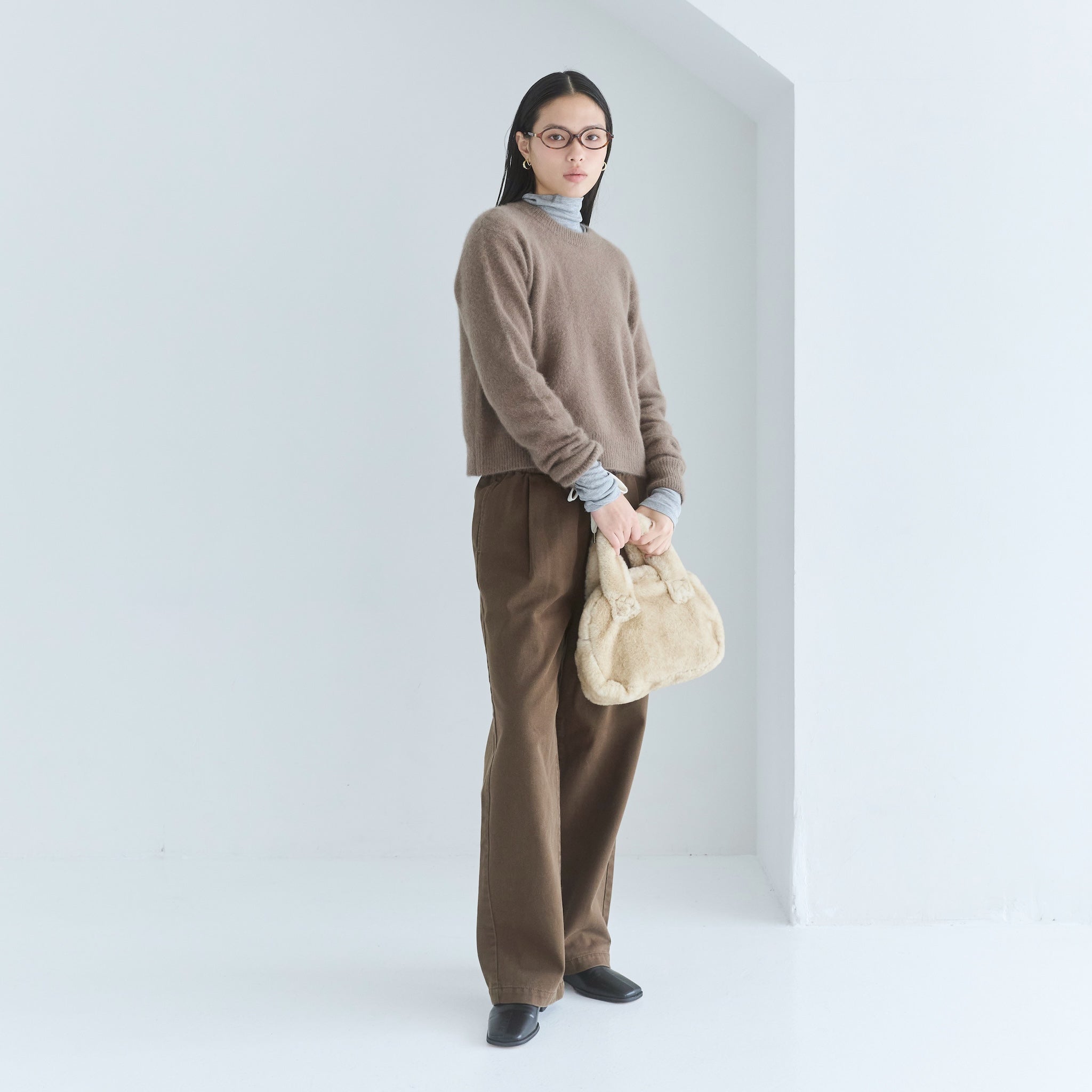 ECO FUR オーバルminiバッグ