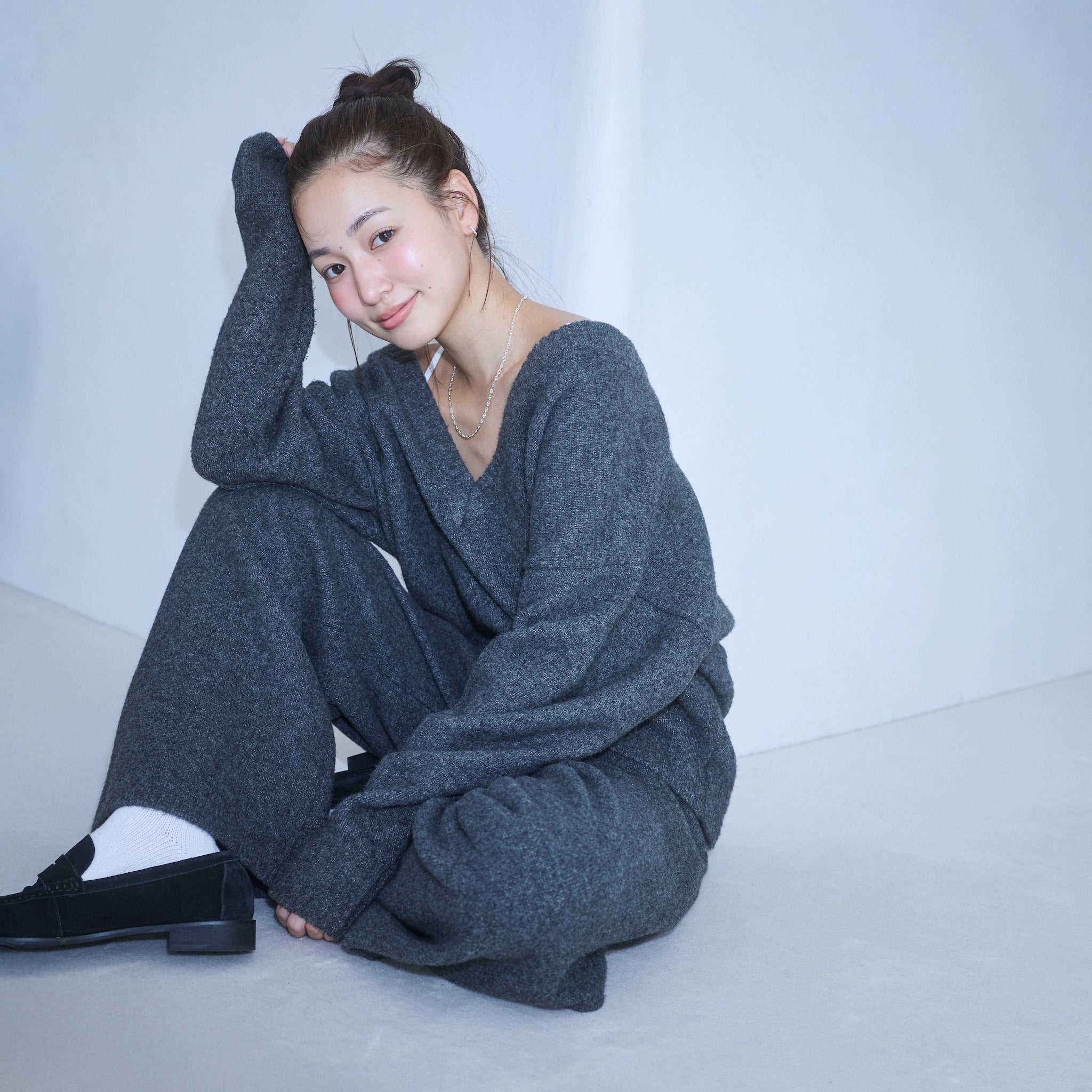 Wool mix deep V-neck top