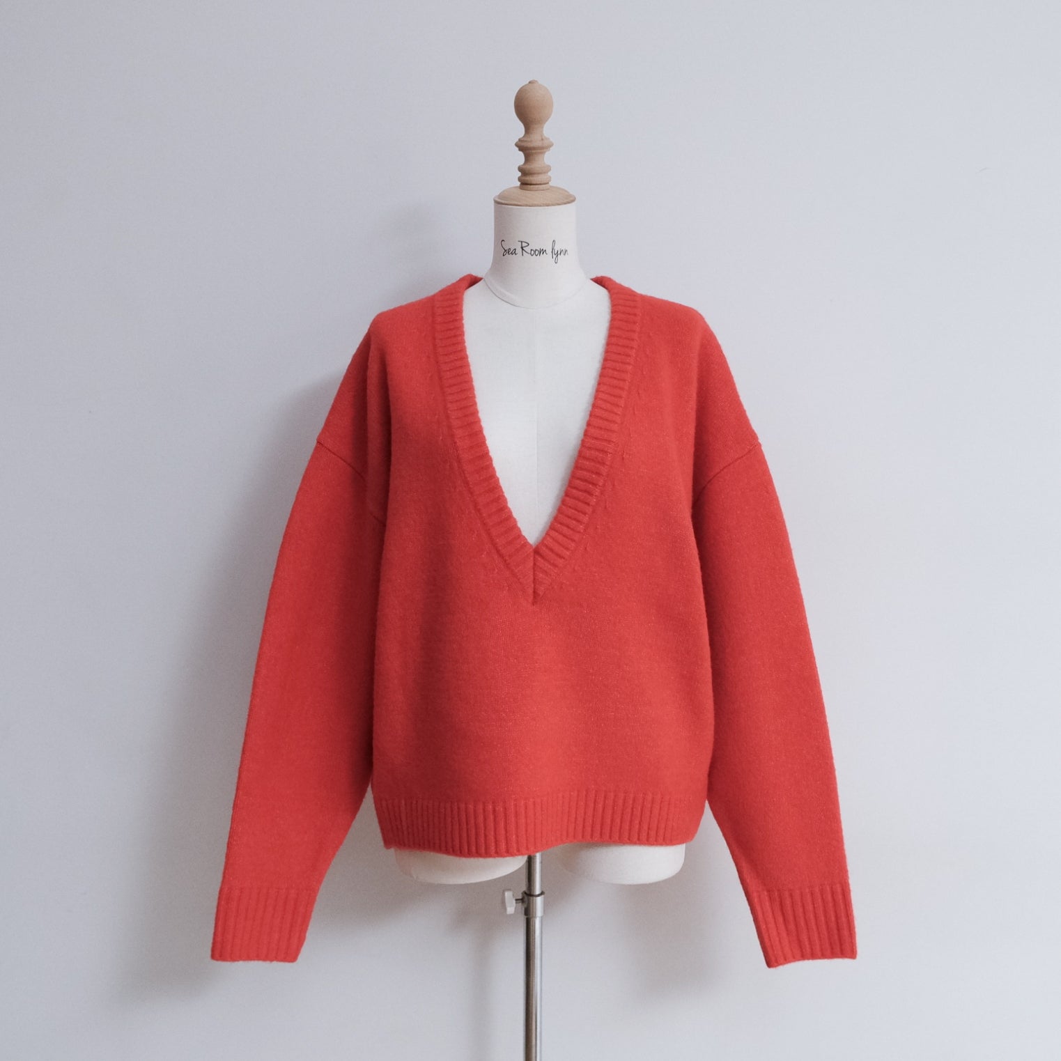 Wool mix deep V-neck top