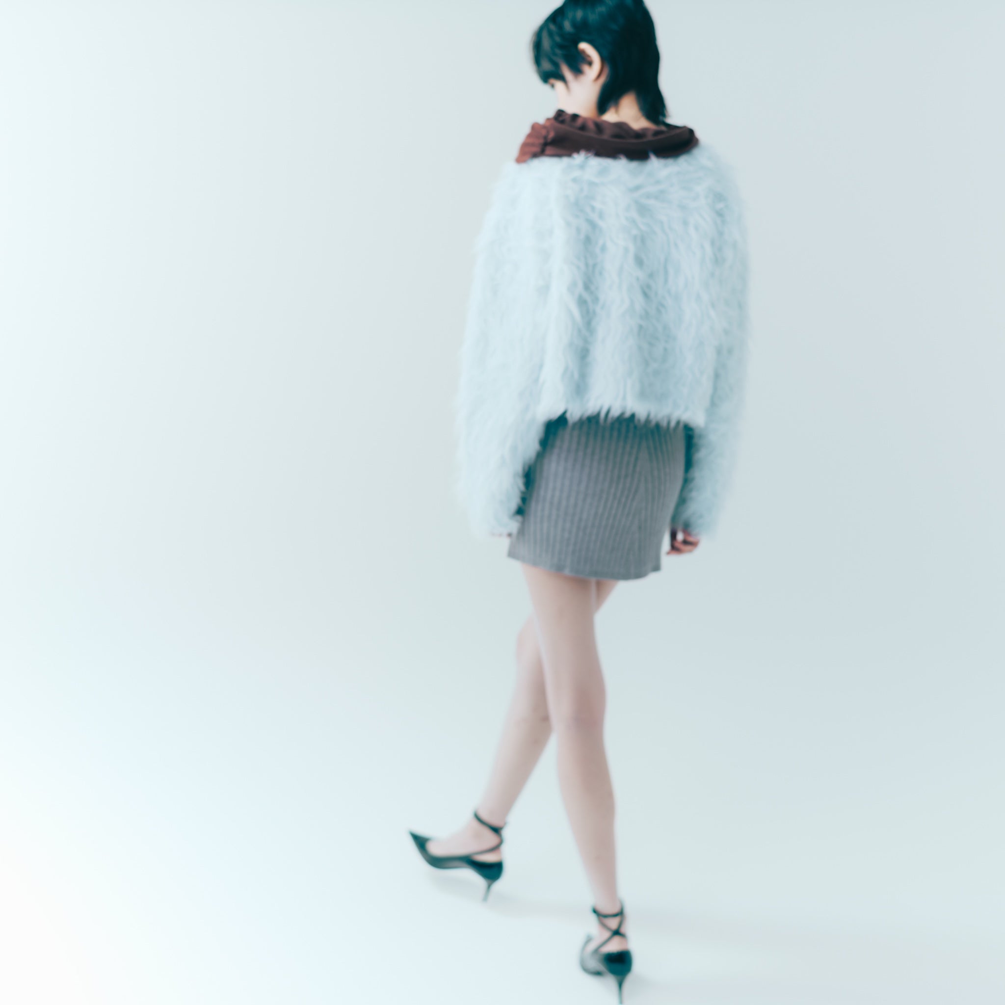 Brushed Feather Yarn 2-way Cardigan