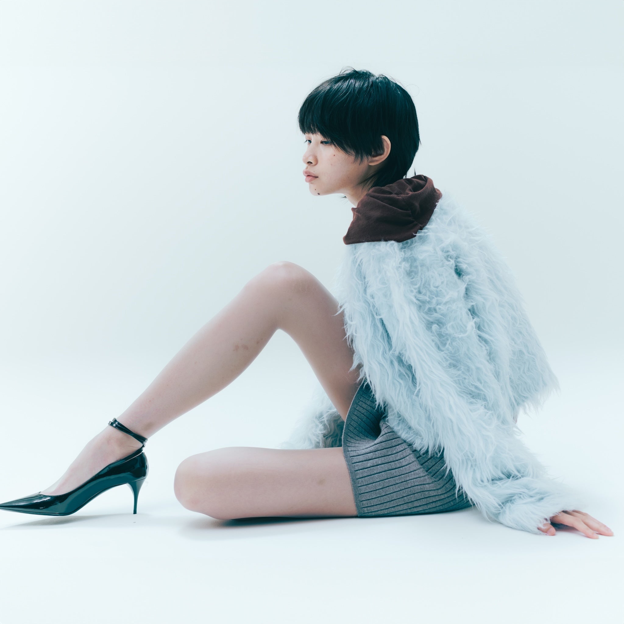 Brushed Feather Yarn 2-way Cardigan