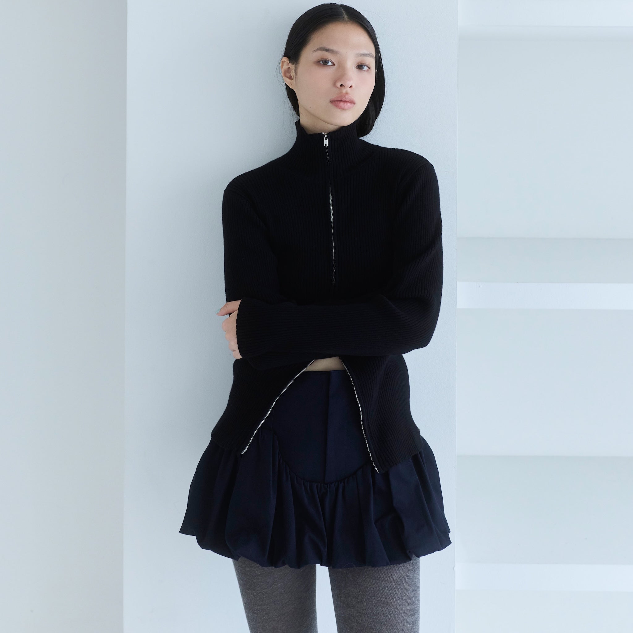 W Zip High Neck RIB Knit Top