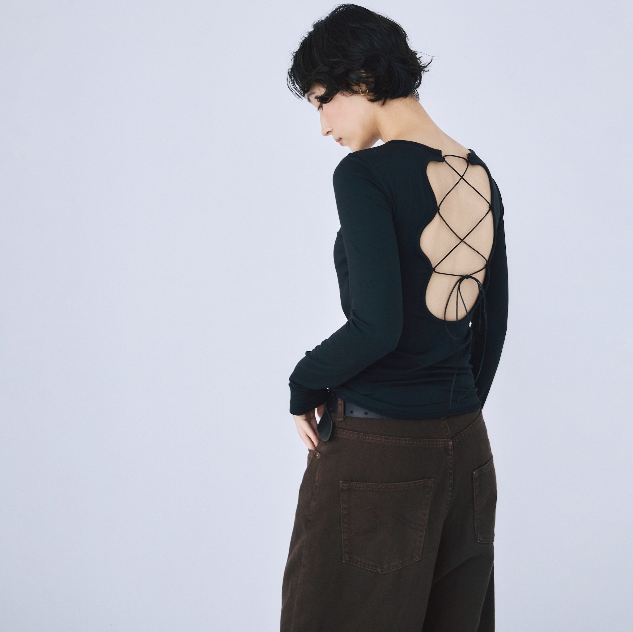 Smoothパッドinレースアップトップス