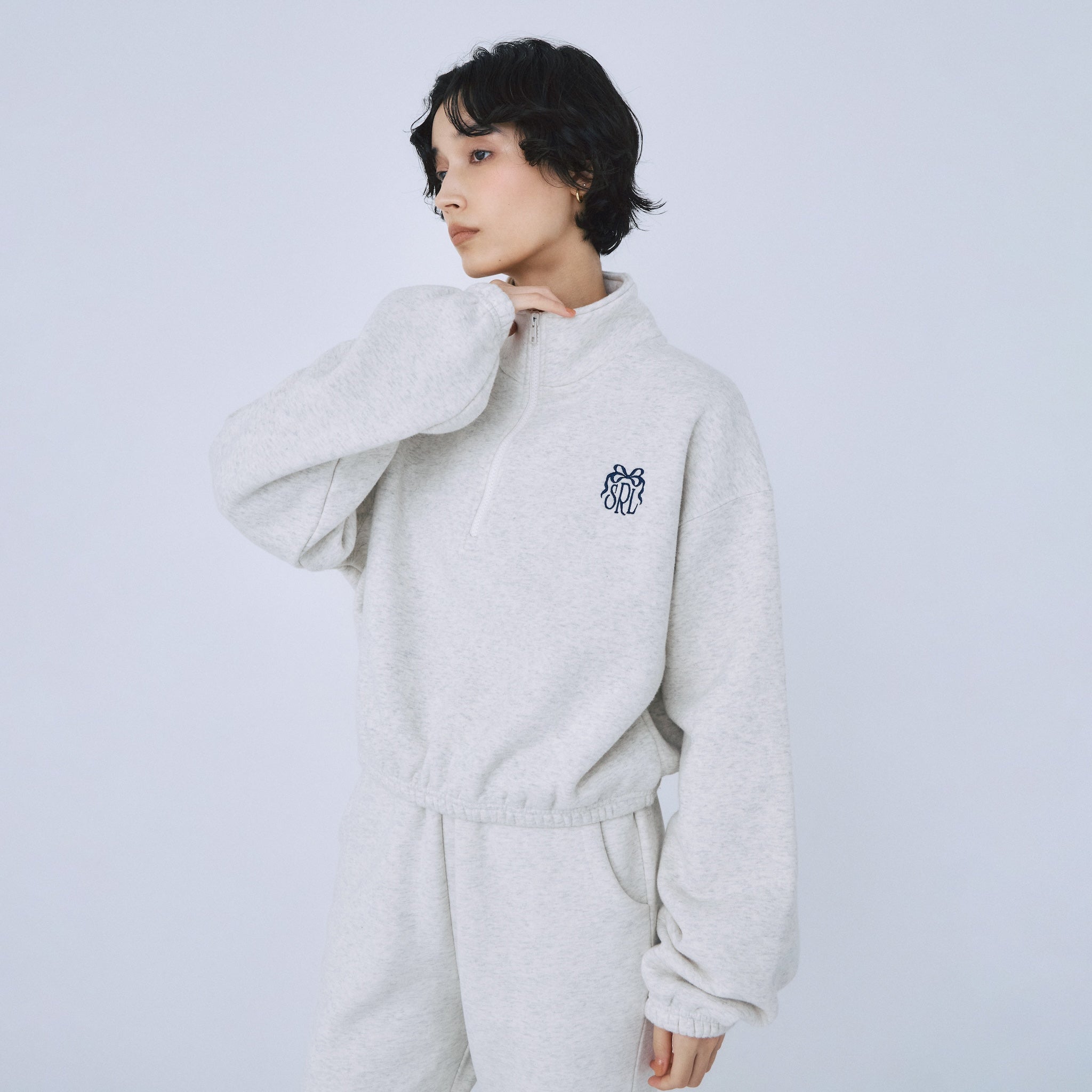 Ribbon Logo Volume Sweat Zip Top