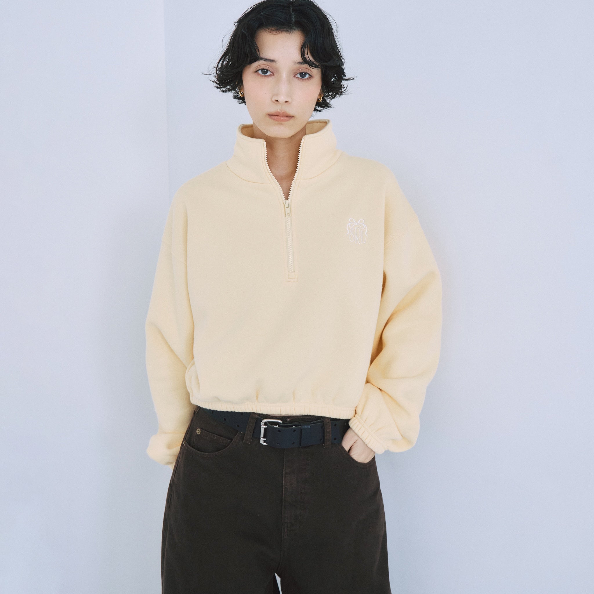 Ribbon Logo Volume Sweat Zip Top