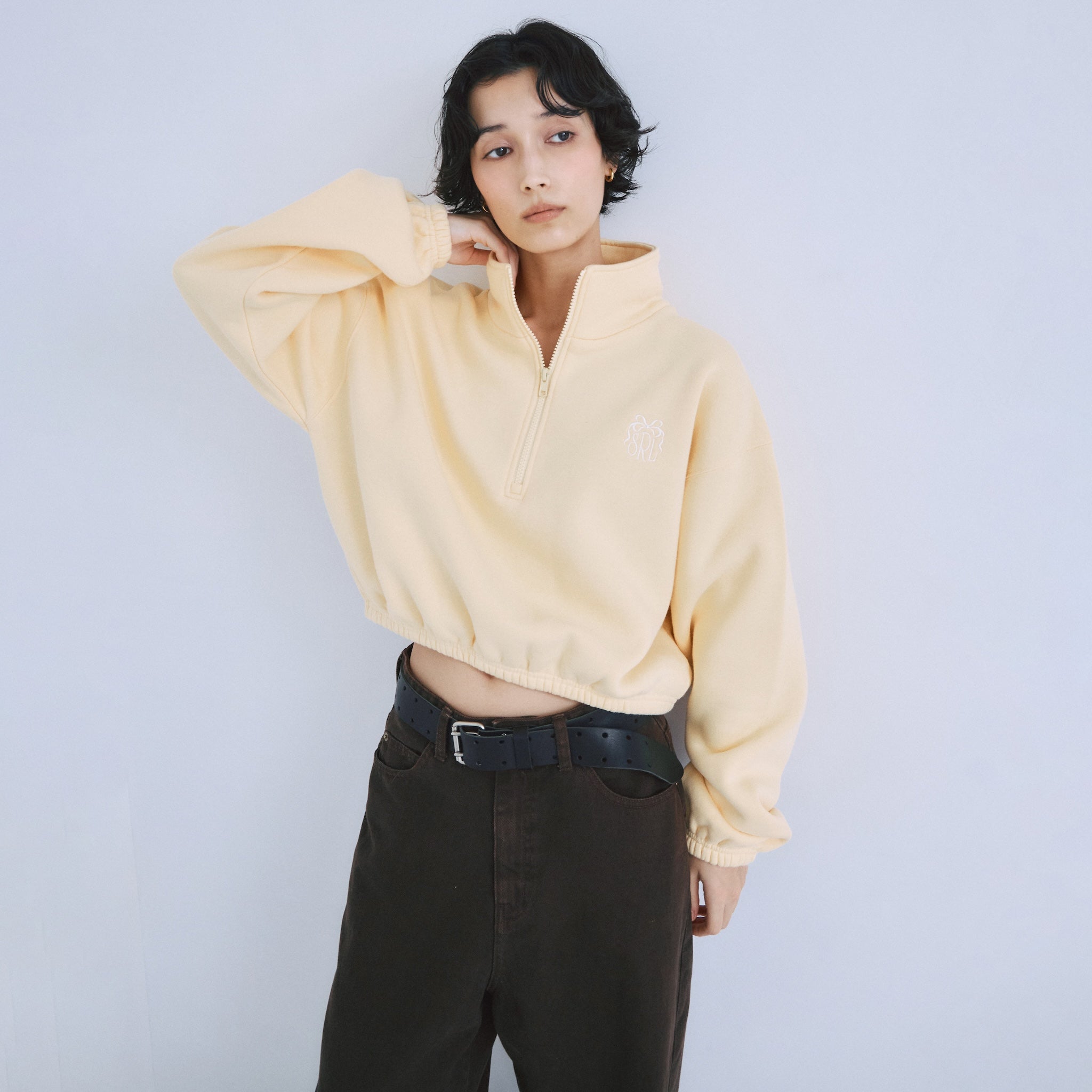 Ribbon Logo Volume Sweat Zip Top