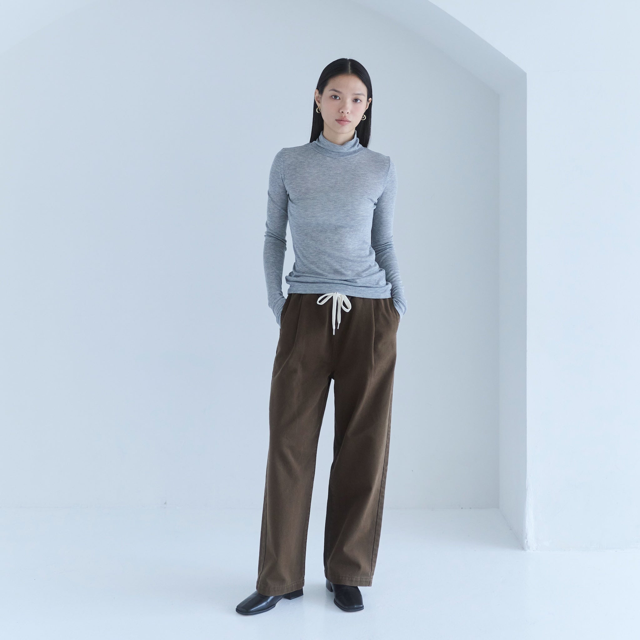 エアリーSlim RIBハイネックトップス