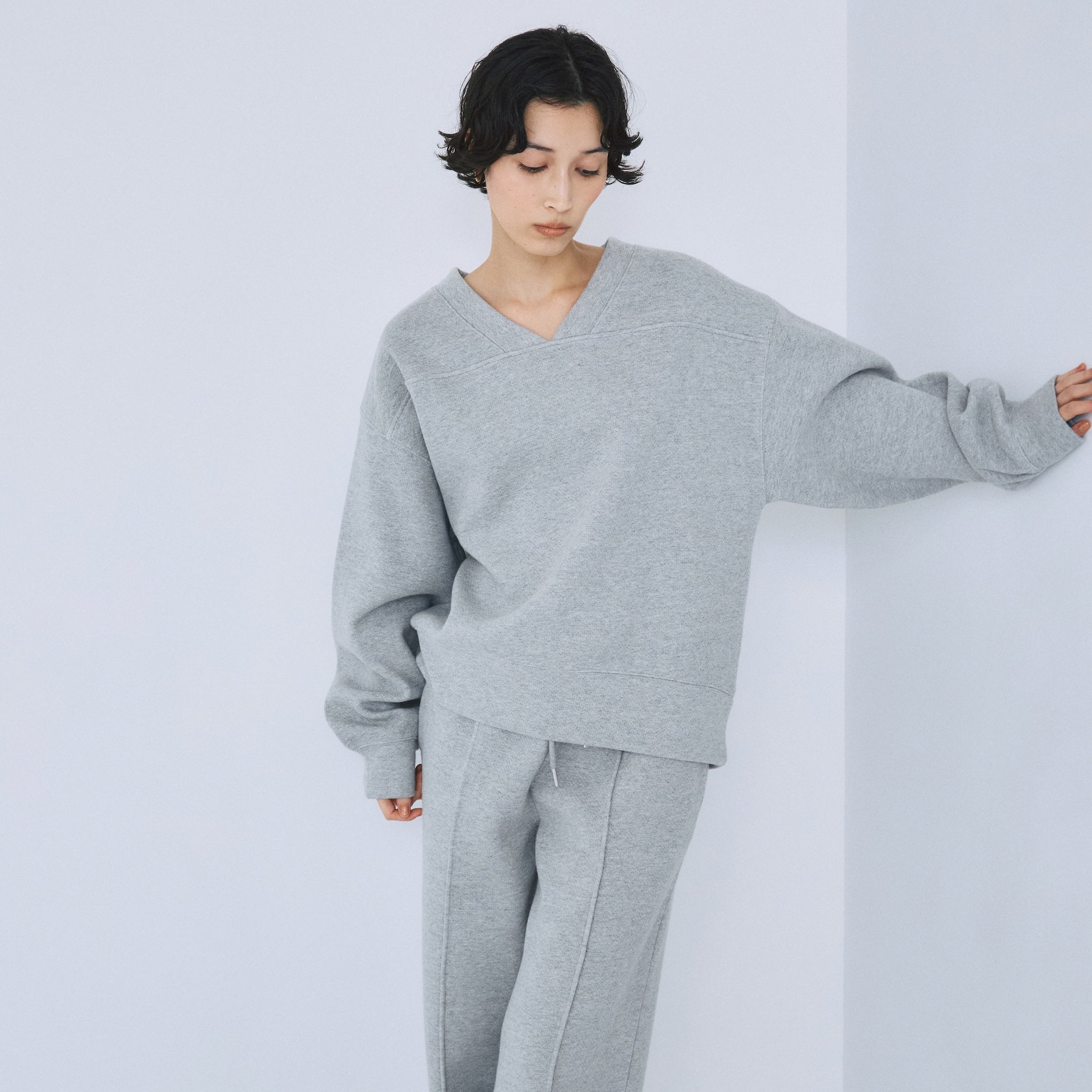 VネックメッシュSweatプルオーバー