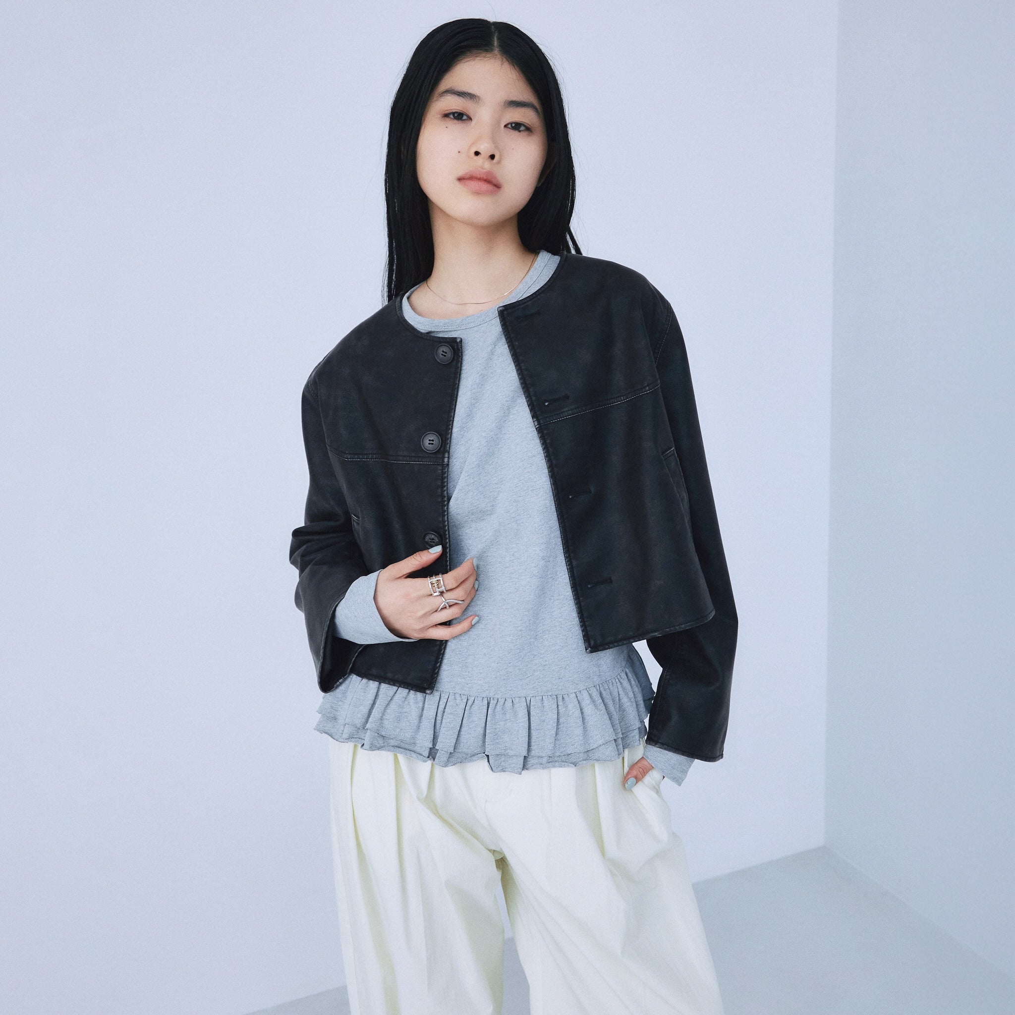 Fake suede collarless jacket