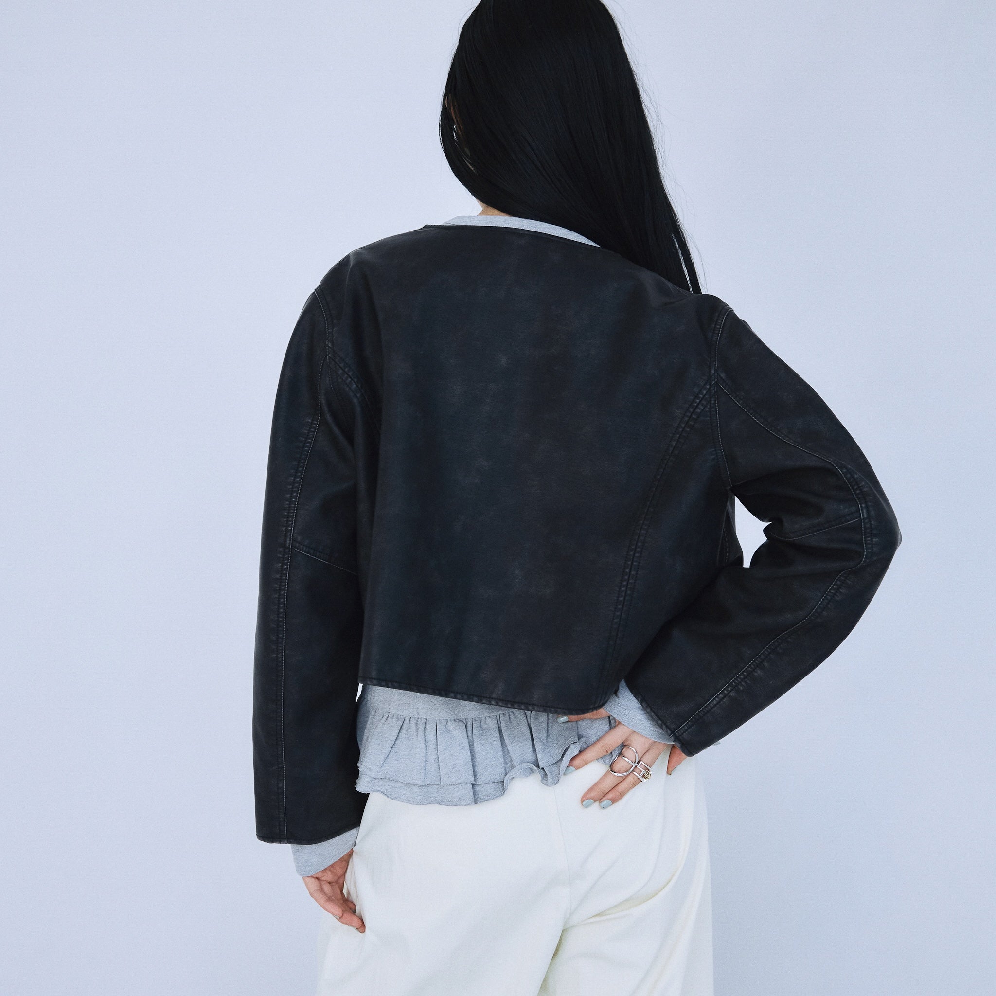 Fake suede collarless jacket