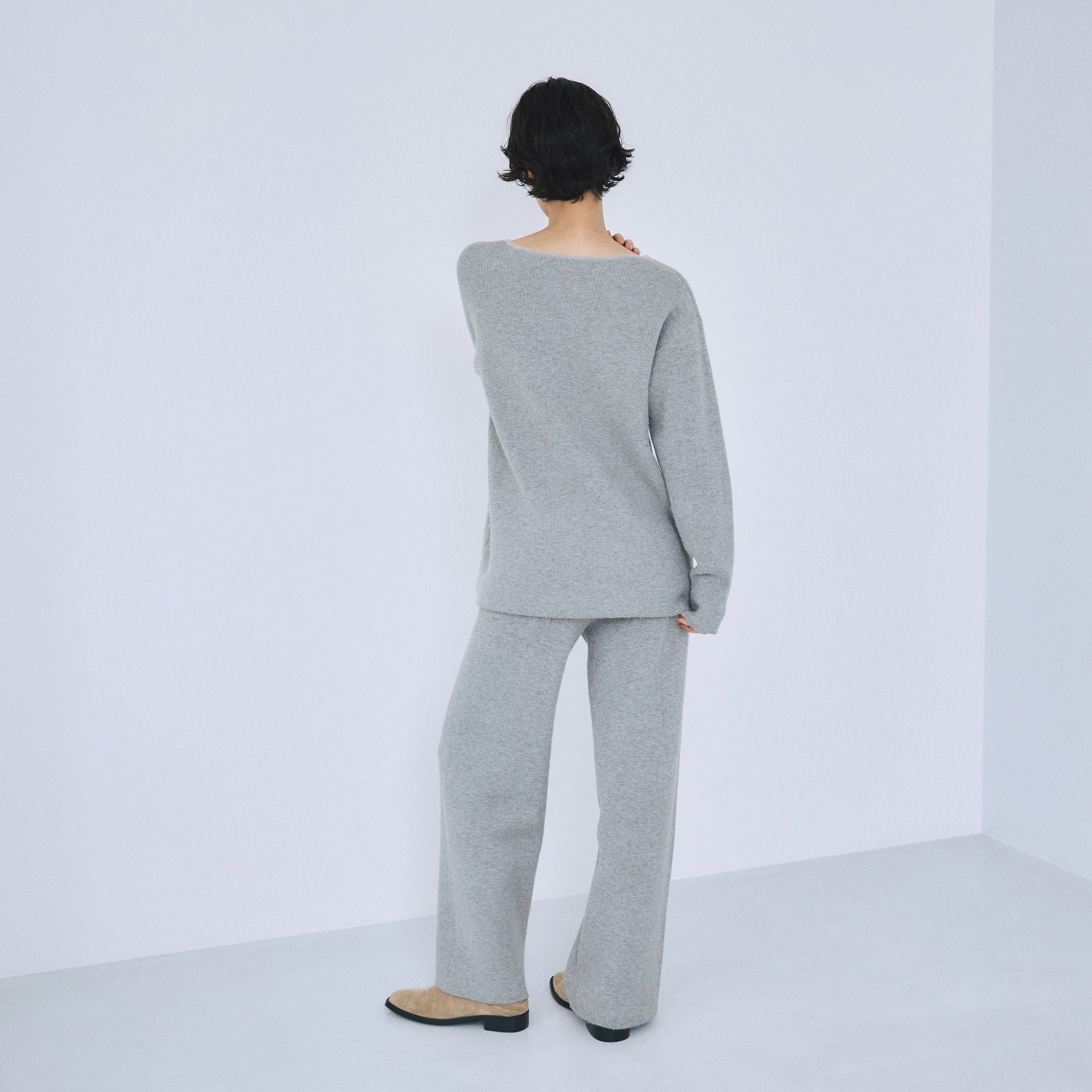 シャギーニットストレートパンツ