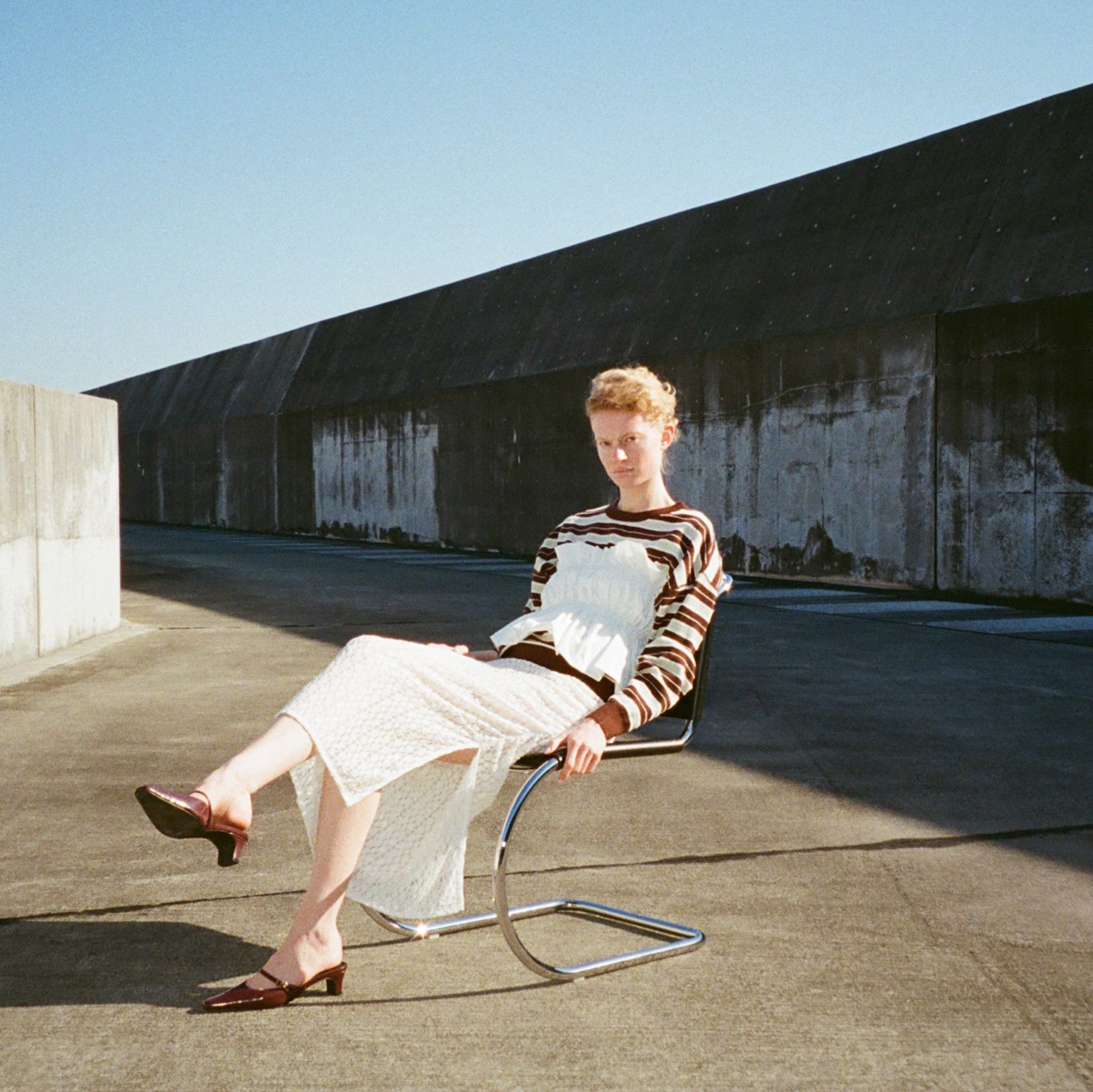 Random Border Crew Neck Knit