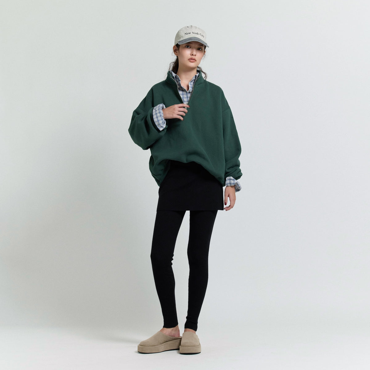 Volume Sweat Stand Collar Pullover