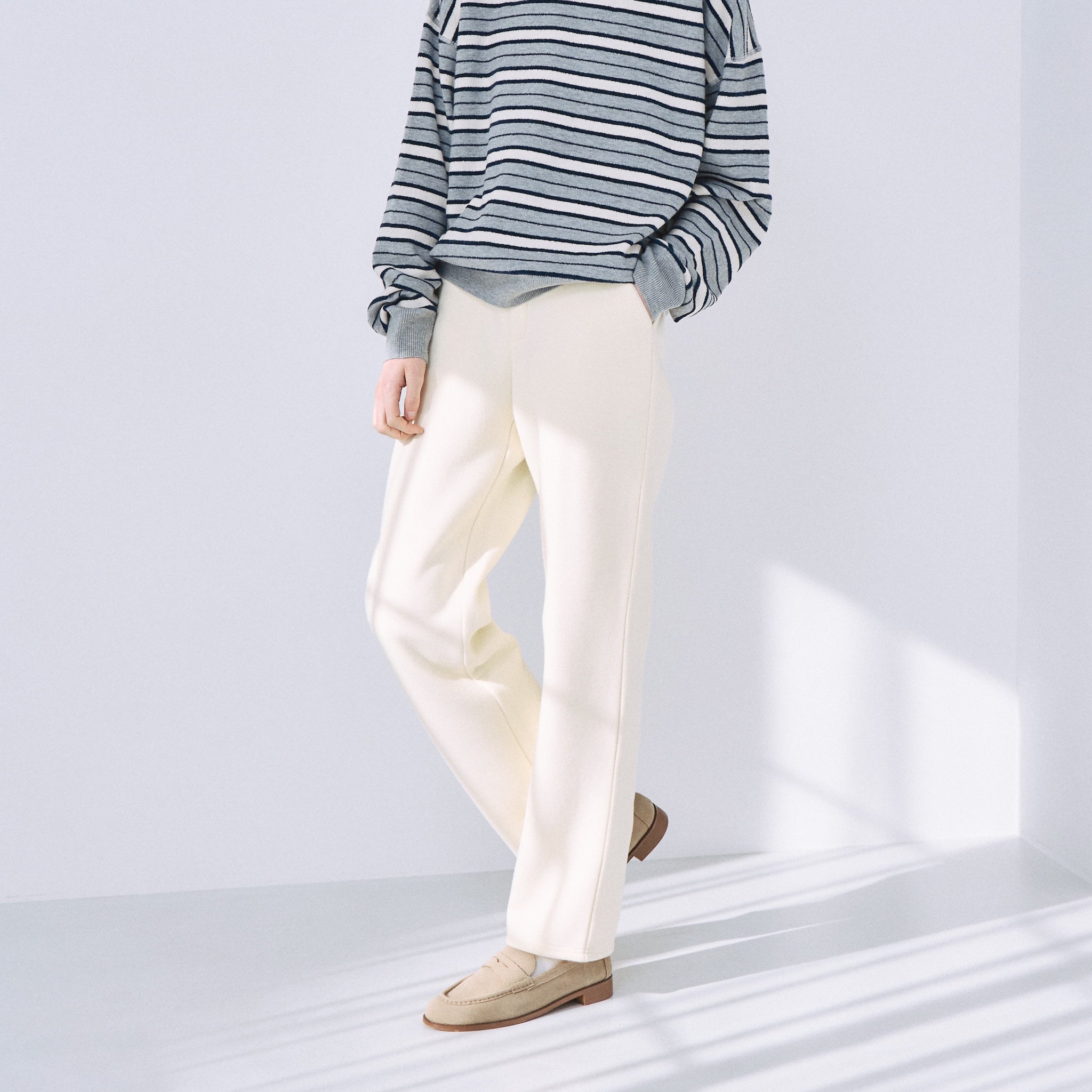 Volume Sweat ストレートパンツ