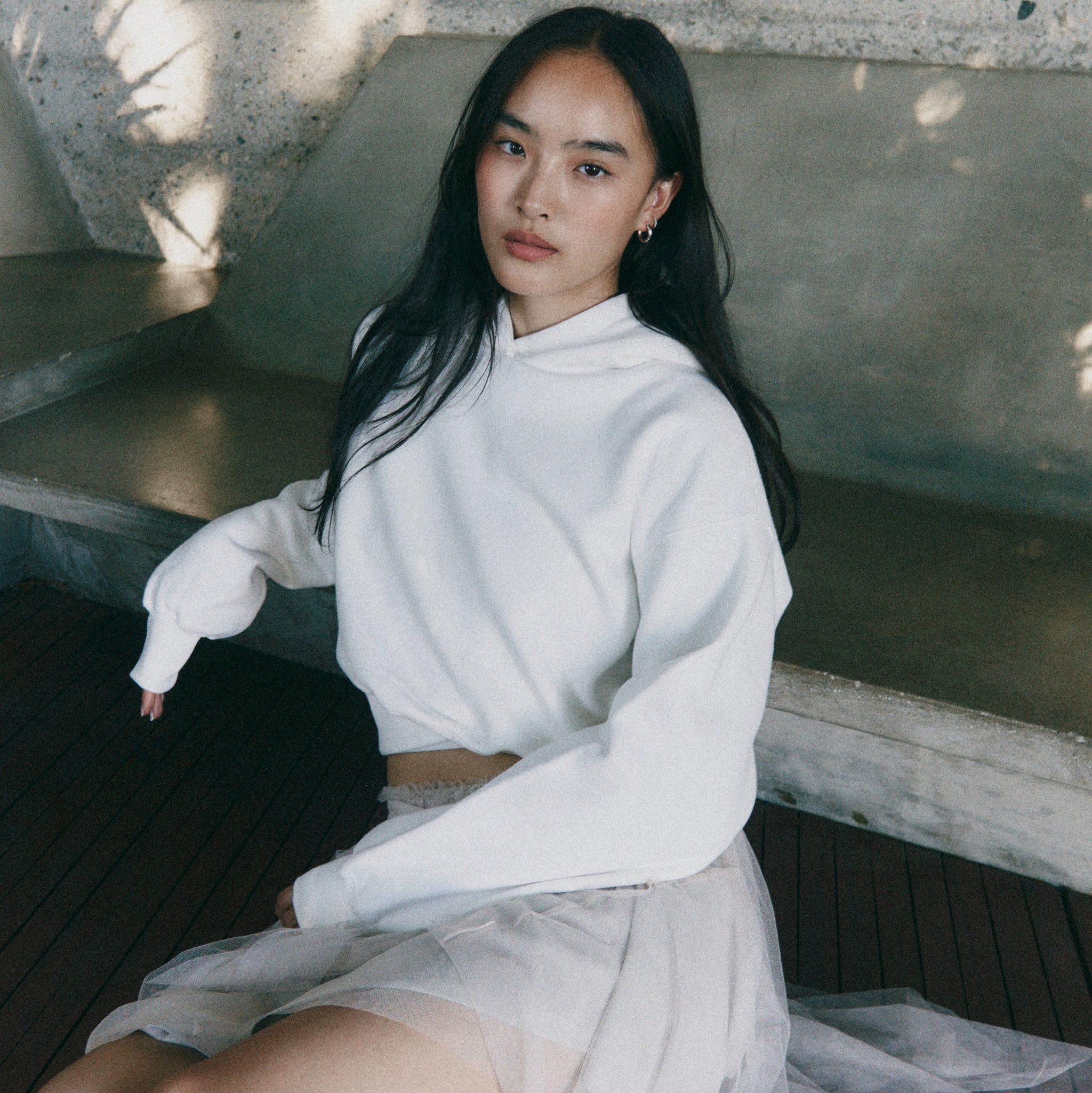 Volume Sweat Short Hoodie Pullover