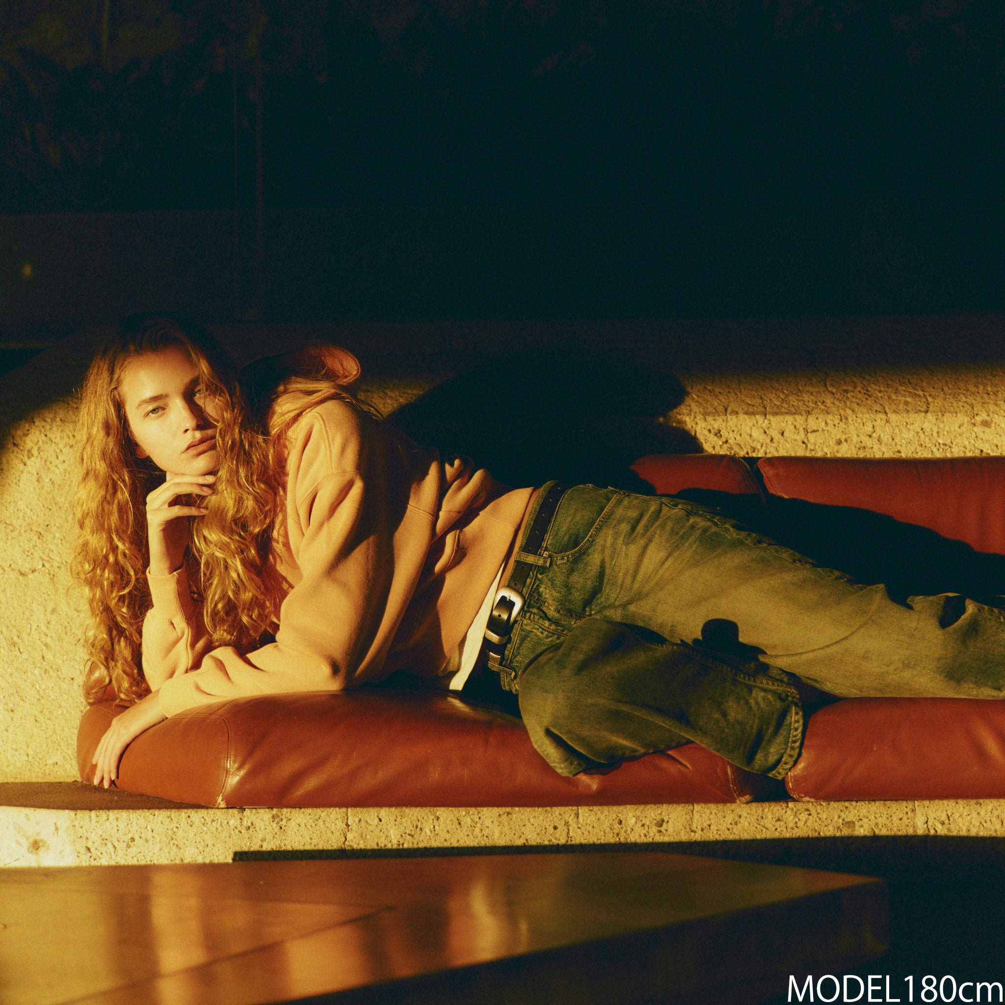 Volume Sweat Short Hoodie Pullover