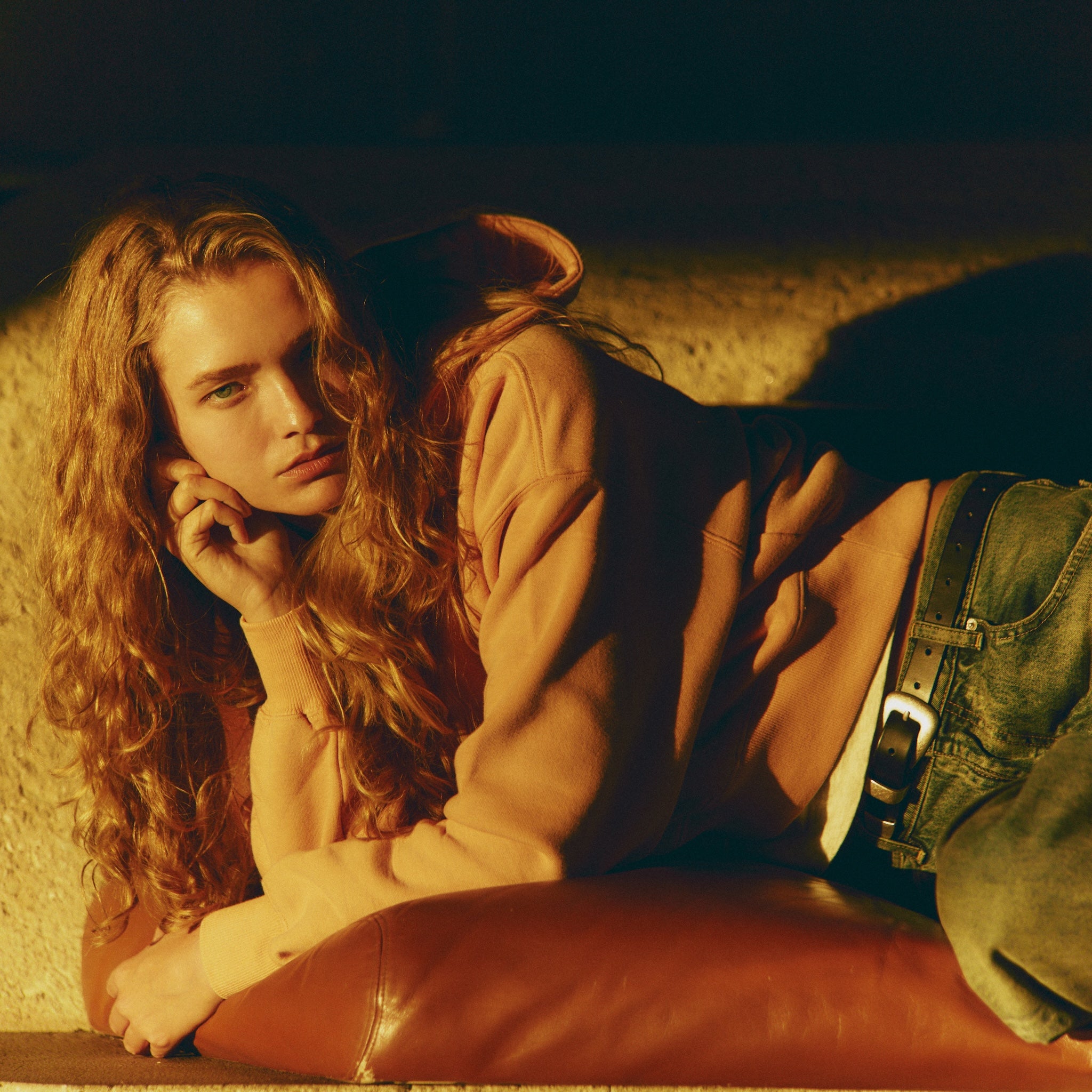 Volume Sweat Short Hoodie Pullover