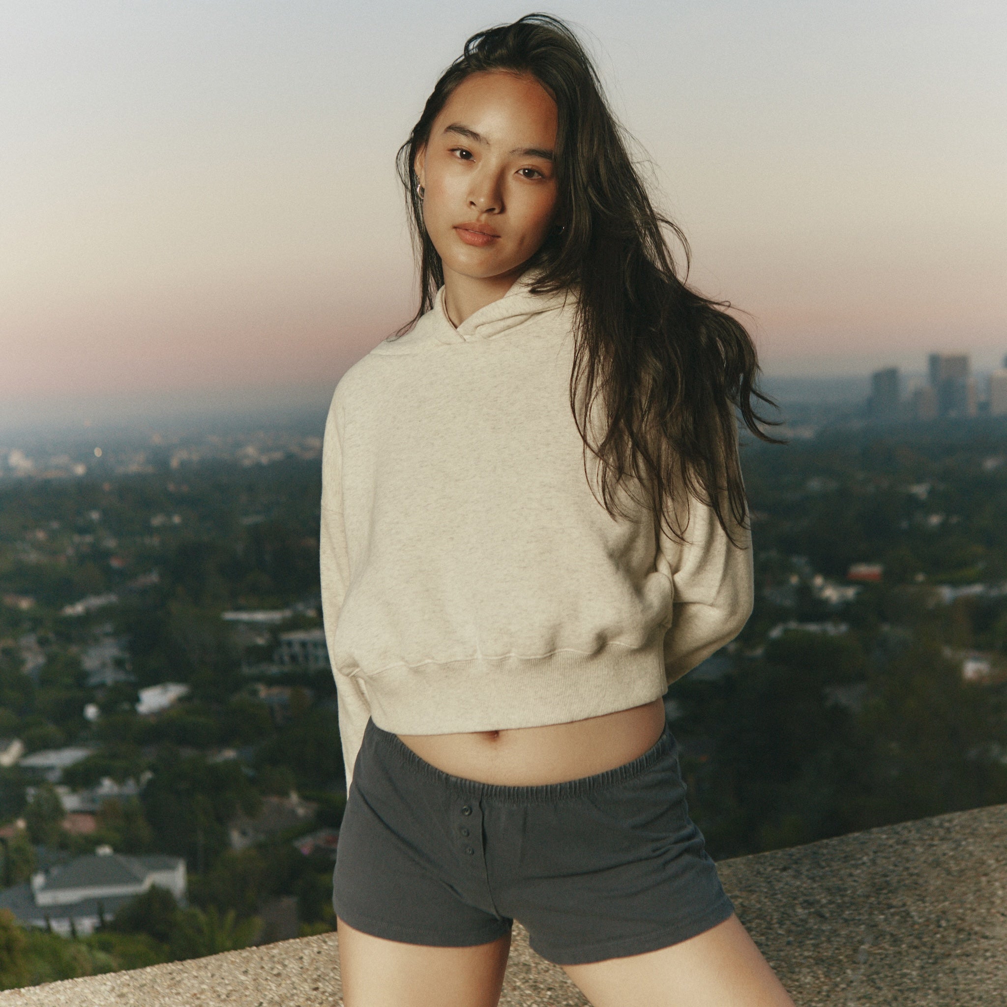 Volume Sweat Short Hoodie Pullover